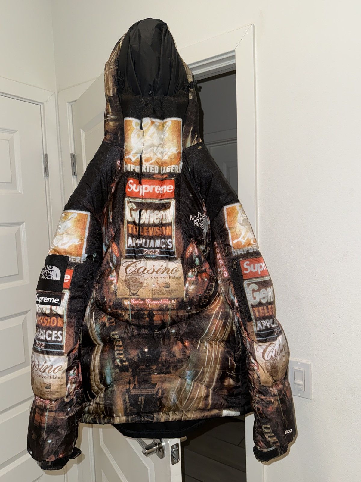 Supreme × The North Face Supreme x The North Face Times Square puffer Size US L / EU 52-54 / 3 - 1 Thumbnail