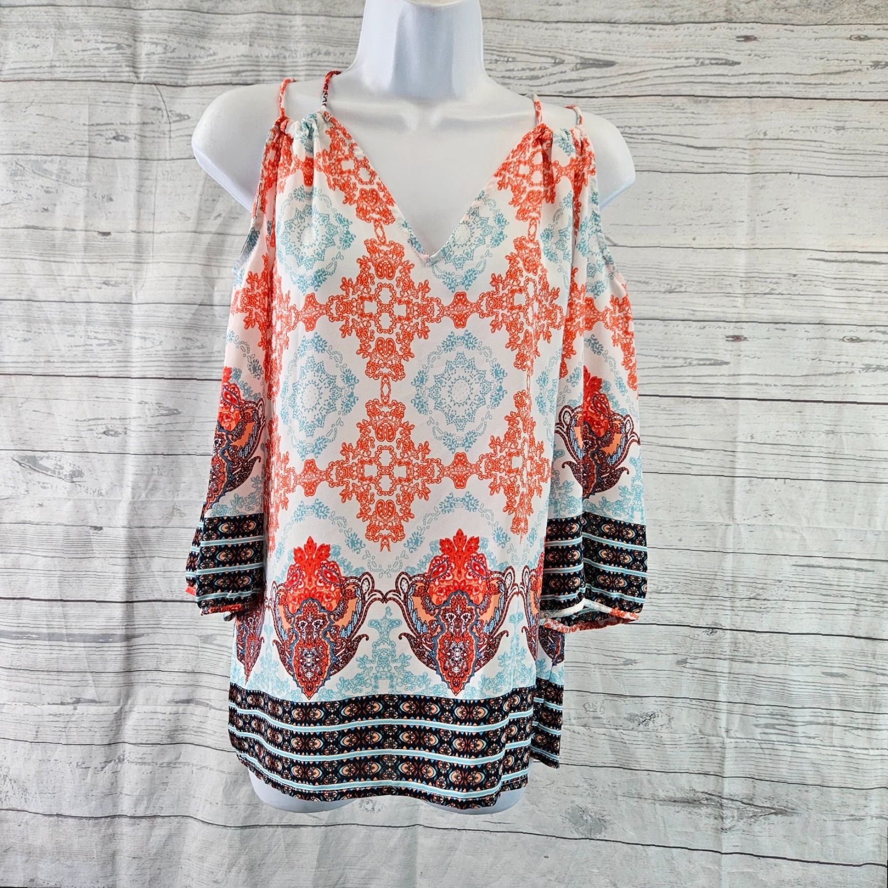 Vintage Skies Are Blue Womens Cold Shoulder Top Sz Small Blue Red V-Neck 3/4 Sleeve Size S / US 4 / IT 40 - 2 Thumbnail