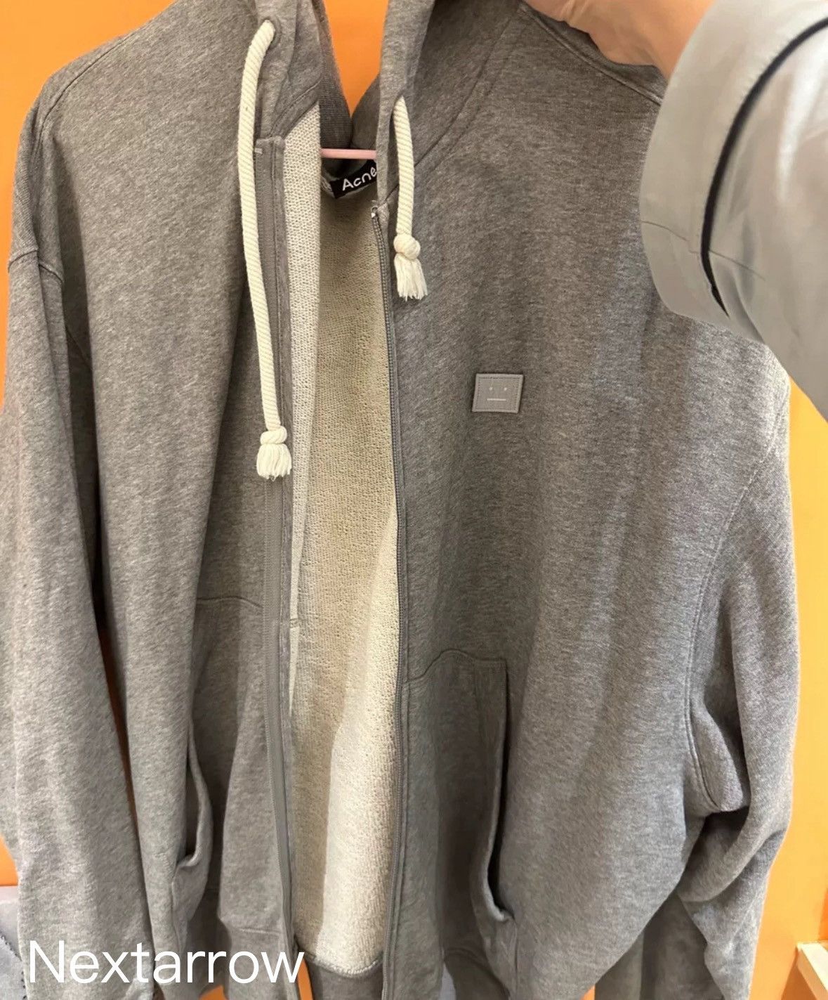 Acne Studios Acne studios Solid long-sleeved hoodie 2412-Nextarrow Size US L / EU 52-54 / 3 - 1 Thumbnail