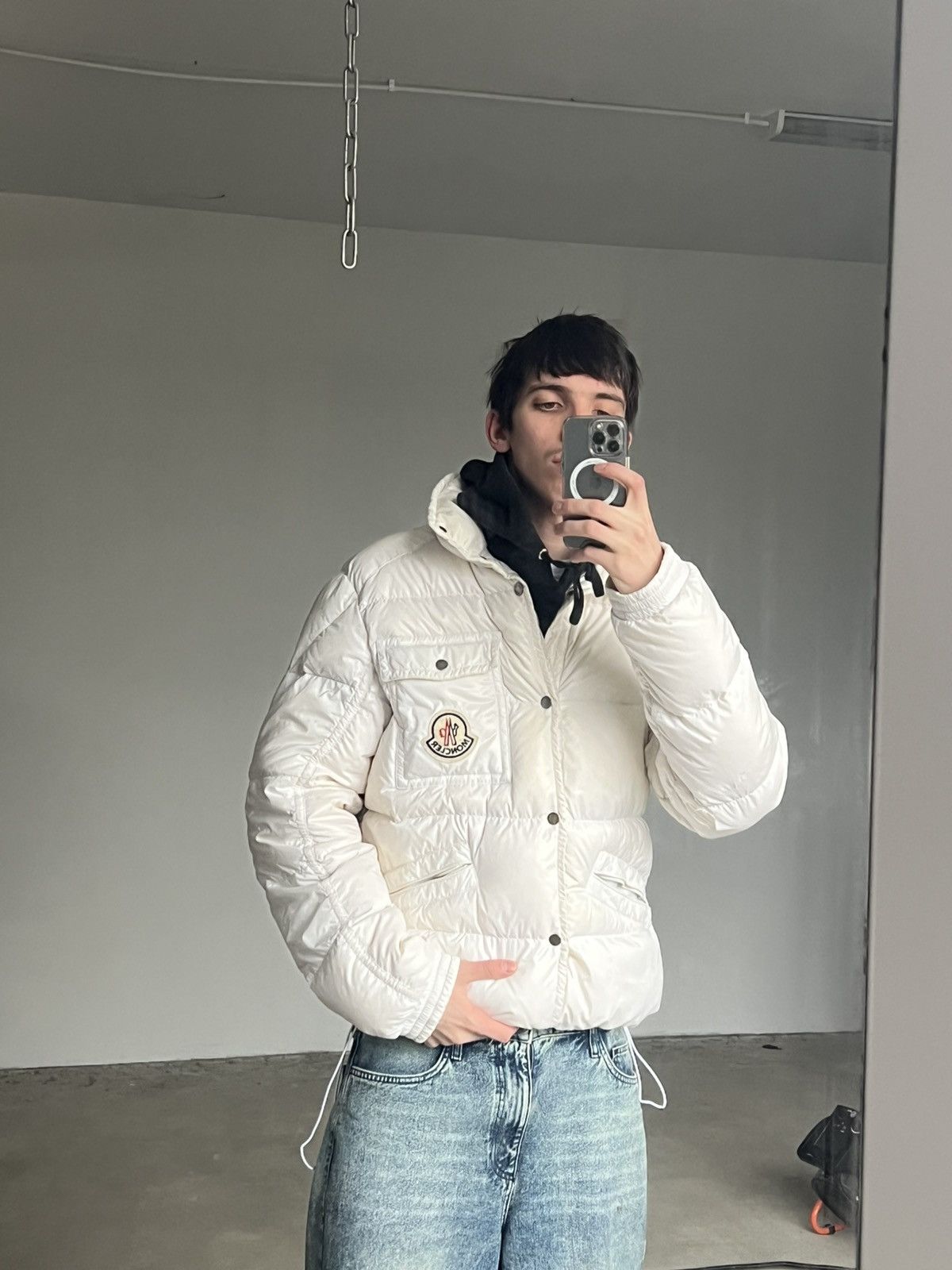 Moncler Vintage Moncler down jacket big patch logo white Size US XL / EU 56 / 4 - 1 Thumbnail