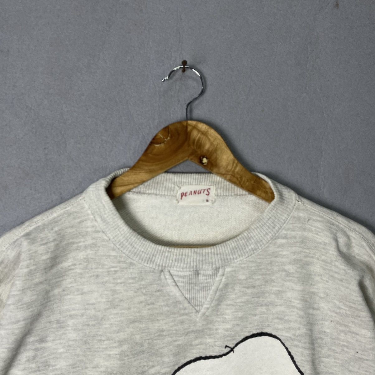 Peanuts Peanuts Snoopy Graphic Crewneck Sweatshirt – Grey (Size L) Size US L / EU 52-54 / 3 - 2 Thumbnail