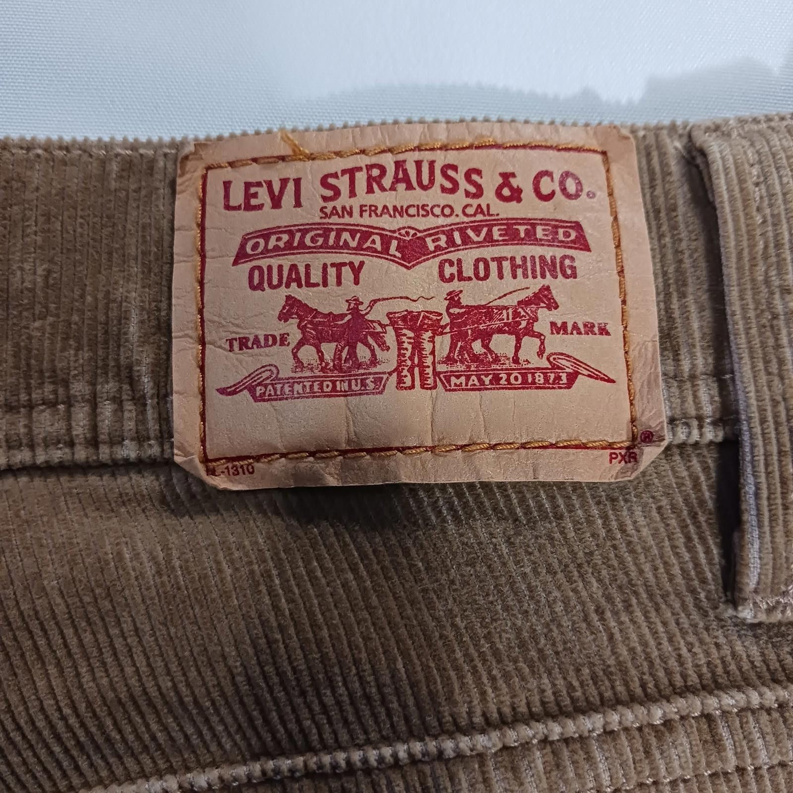 Levi's Levis 542 Low Corduroy Pants Women 6 (30×19) Brown Capri Y2K Size 28" / US 6 / IT 42 - 3 Thumbnail