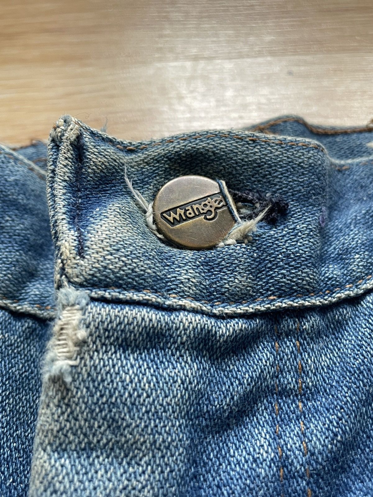 Wrangler Vintage Wrangler 70s Bootcut Talon Faded Distressed size W28 Size US 28 / EU 44 - 13 Thumbnail