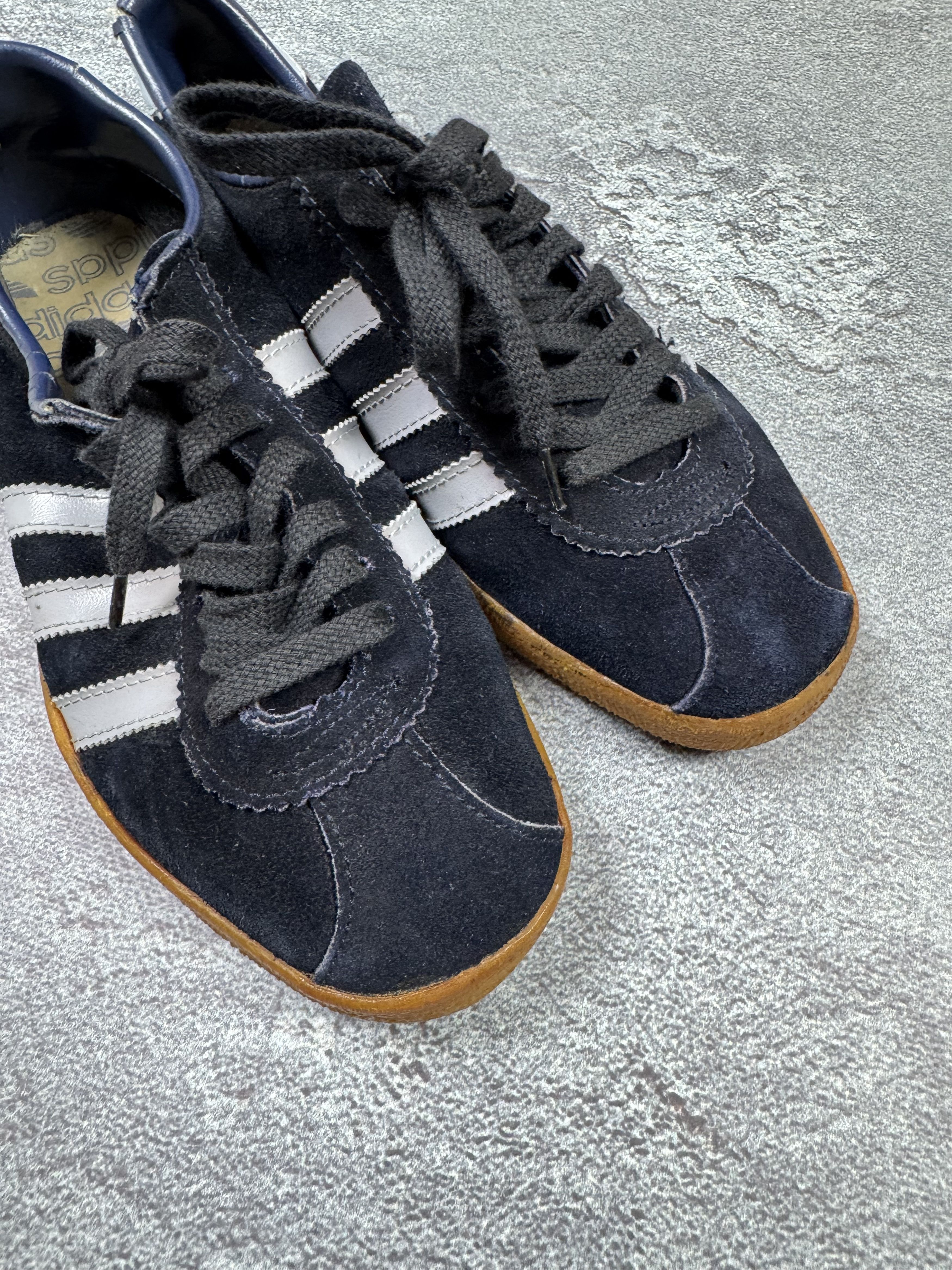 Adidas Adidas Berlin 1970s Romania Sneakers Size 5 City Series Y2K Size US 5.5 / EU 38 - 3 Thumbnail
