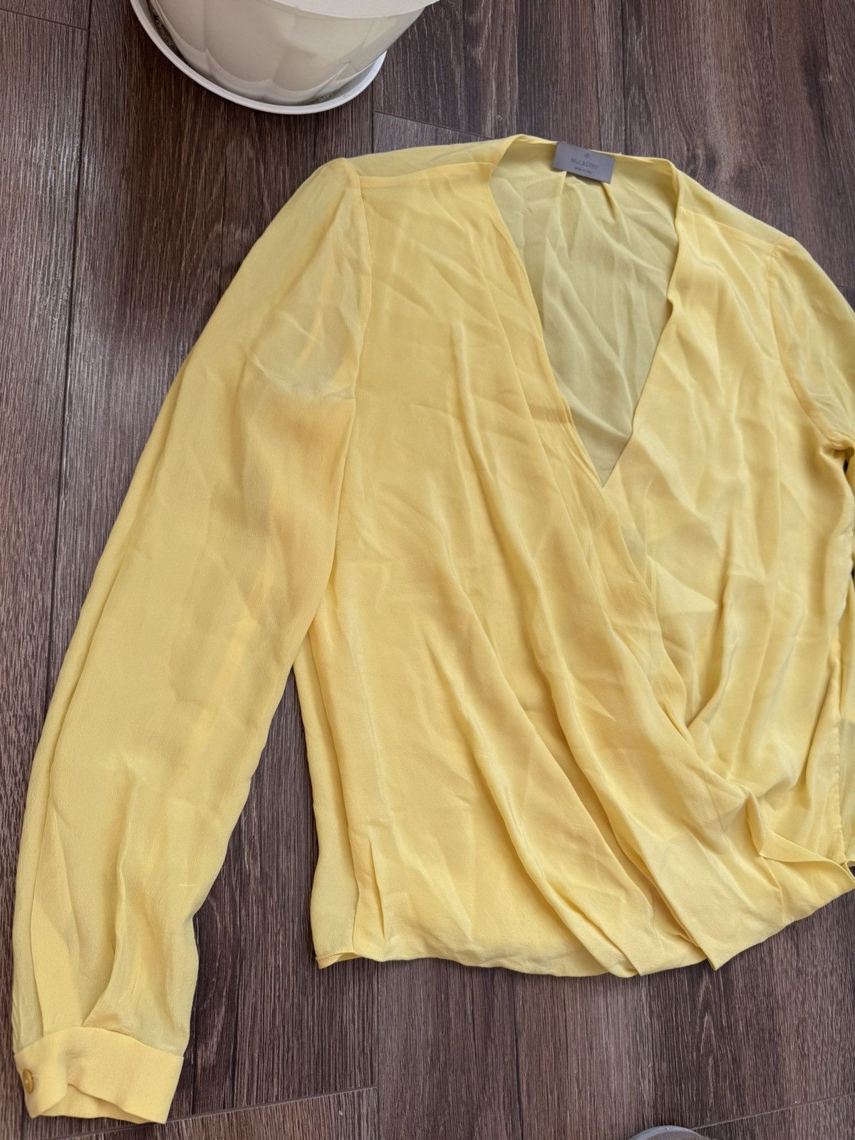 Mulberry Mulberry women's yellow Small silk long sleeve blouse Size S / US 4 / IT 40 - 5 Thumbnail