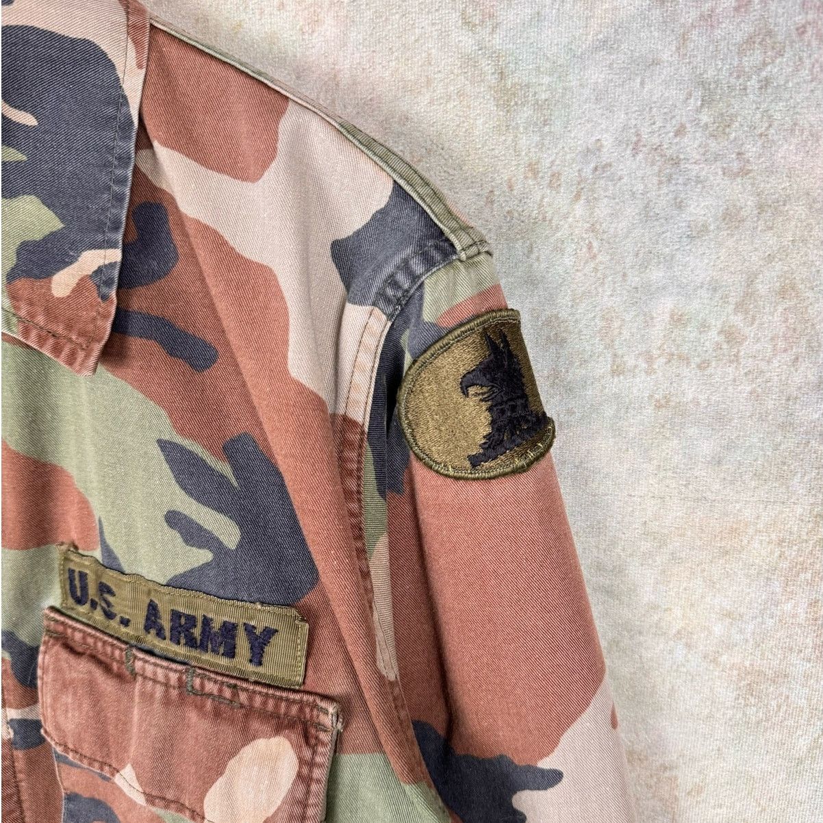 Vintage VTG 70s US Army Camo Shirt Mens Sz M Patch Military Size US M / EU 48-50 / 2 - 6 Thumbnail