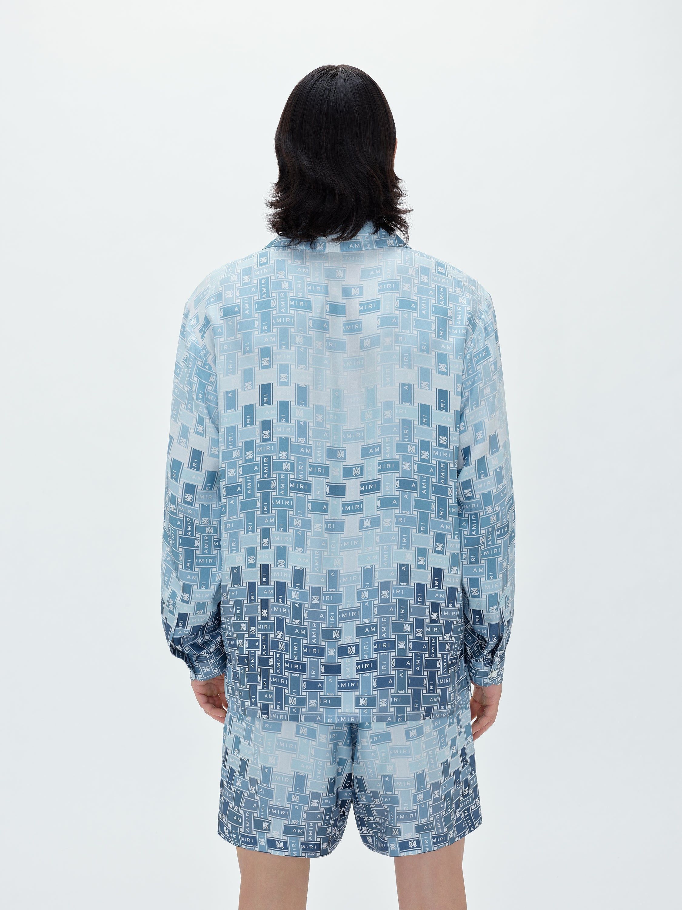 Amiri o1s1wg110825 Gradient Tape Shirt in Blue/White Size US L / EU 52-54 / 3 - 6 Thumbnail