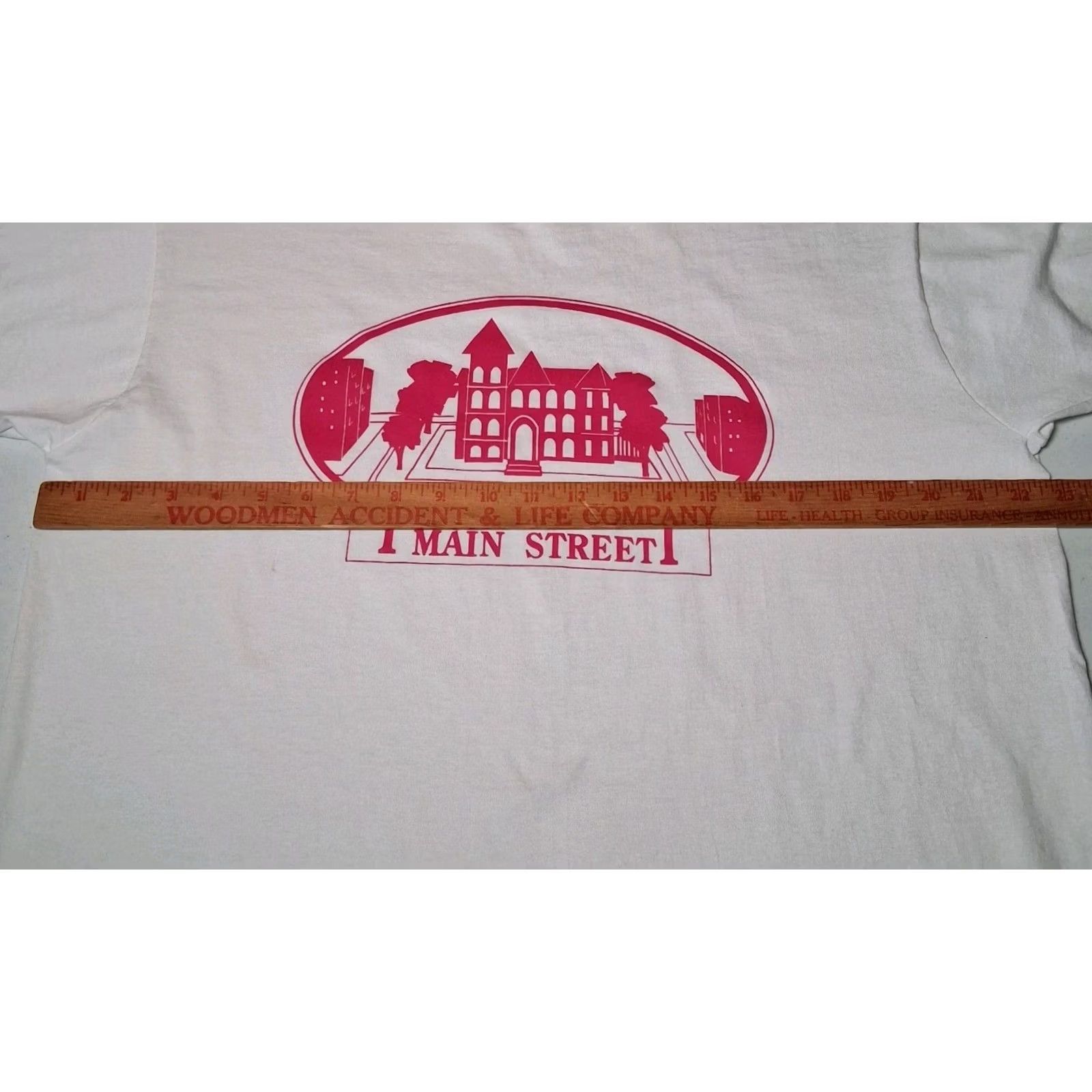 Vintage VINTAGE Screen Stars Best T-Shirt XL White Short Sleeve Crew Neck graphic WV Courthouse Main Street USA West Virginia Tourist Pink Vintage 60s? Size US XL / EU 56 / 4 - 4 Thumbnail