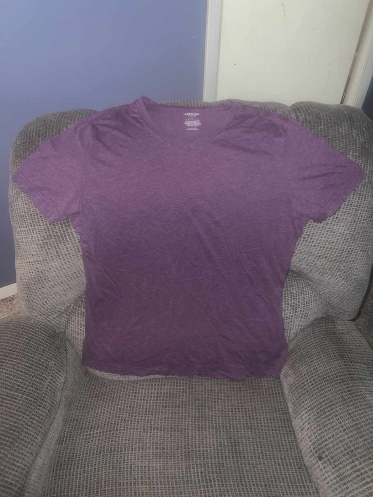 Arizona Jean Co. Arizona Jean Co V-Neck Tee Size US XL / EU 56 / 4 - 1 Thumbnail