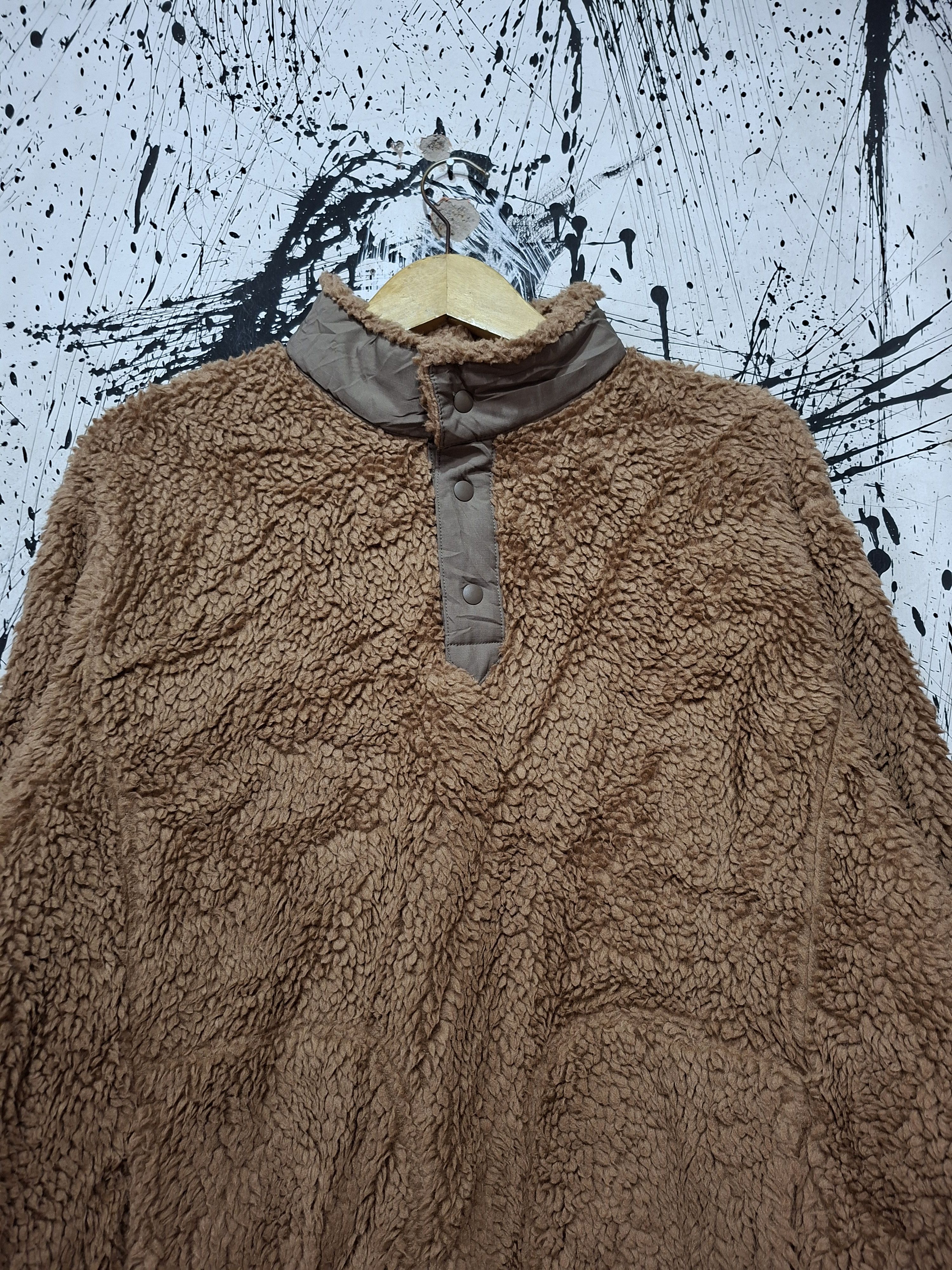 Uniqlo × White Mountaineering UNIQLO X WHITE MOUNTAINEERING SHERPA FLEECE HALF BUTTON Size US M / EU 48-50 / 2 - 3 Thumbnail
