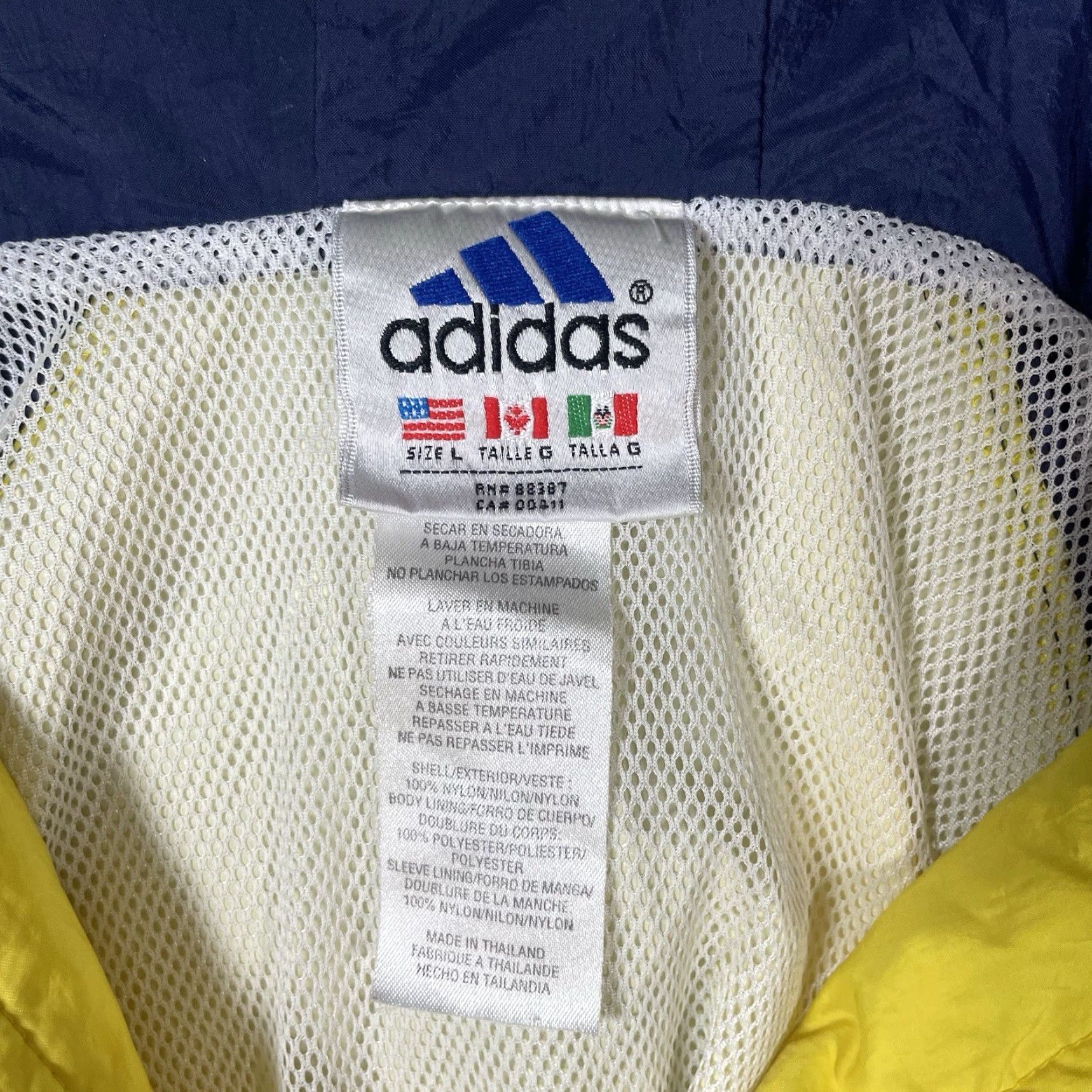 Adidas VINTAGE Adidas Windbreaker Jacket Mens Size L Yellow Nylon Outdoors Sports Size US L / EU 52-54 / 3 - 6 Thumbnail
