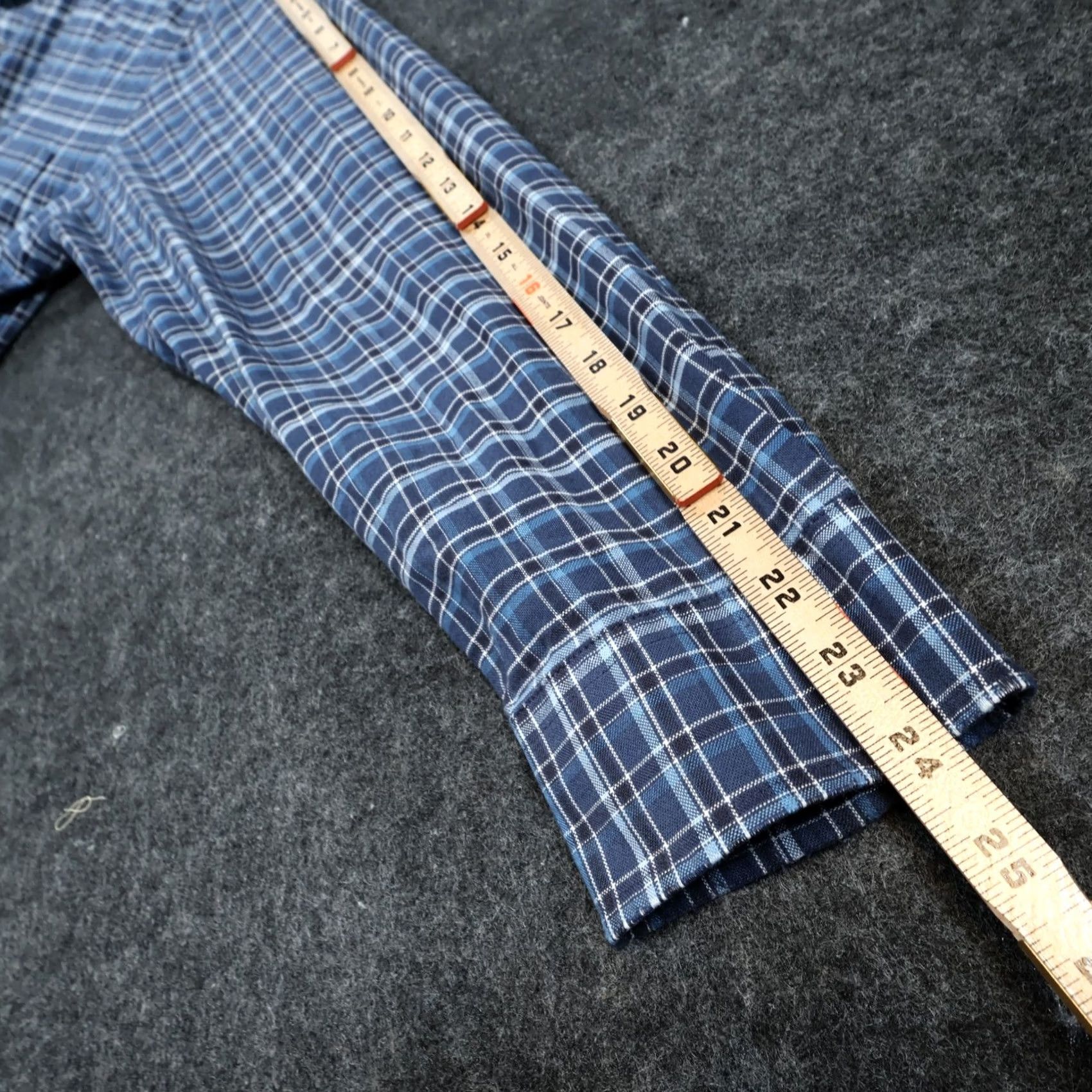 Vintage St. John's Bay Shirt Mens XL Blue Plaid Long Sleeve Button Up Iron Free Size US XL / EU 56 / 4 - 4 Thumbnail