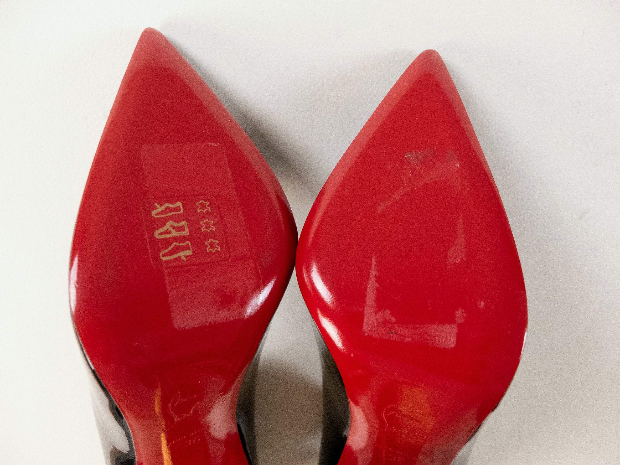 Christian Louboutin CHRISTIAN LOUBOUTIN Lipchick black patent leather pumps Size US 6 / IT 36 - 15 Thumbnail