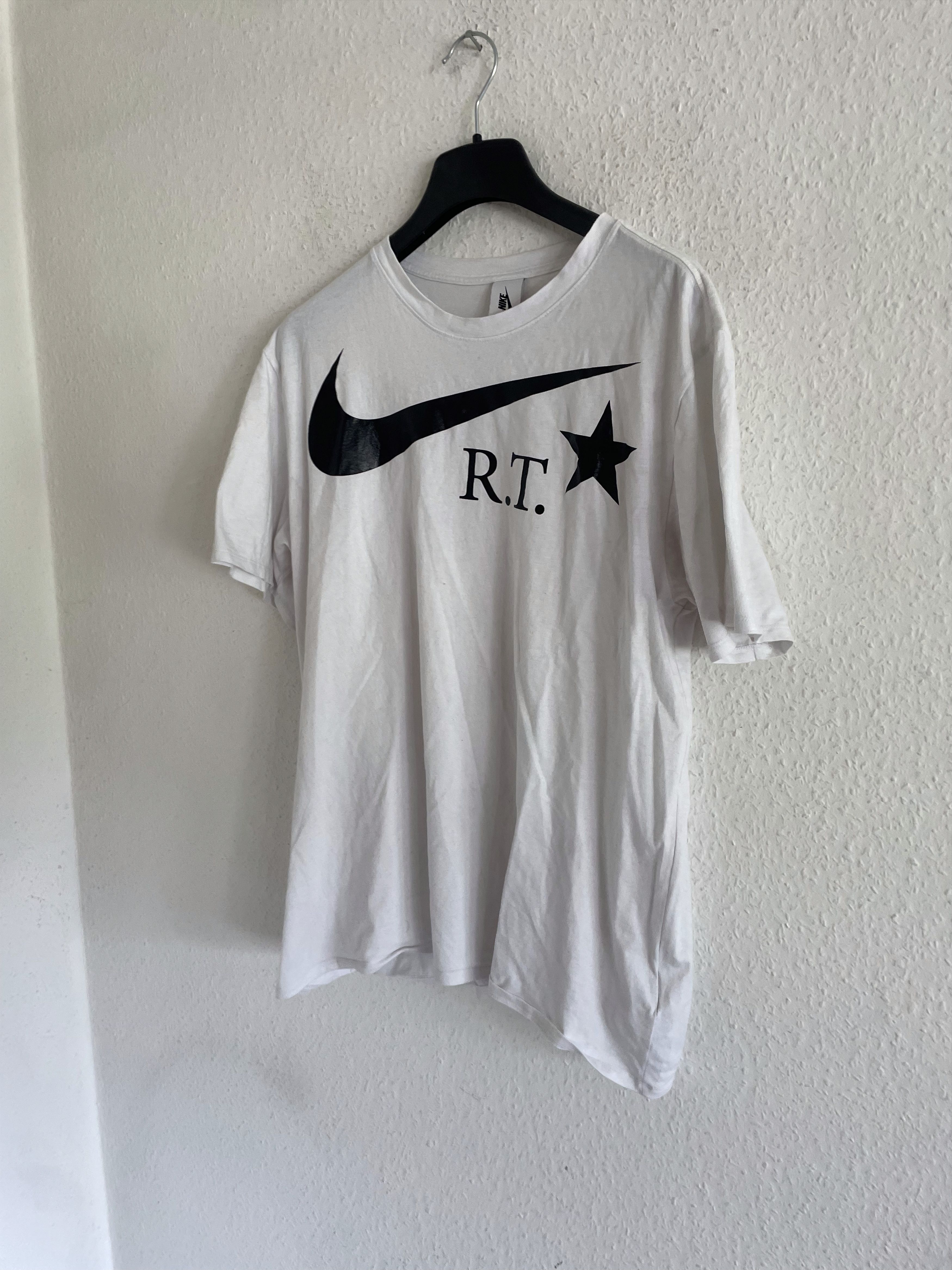 Nike × Riccardo Tisci R.T. Swoosh Graphic Tee Size US XL / EU 56 / 4 - 2 Thumbnail