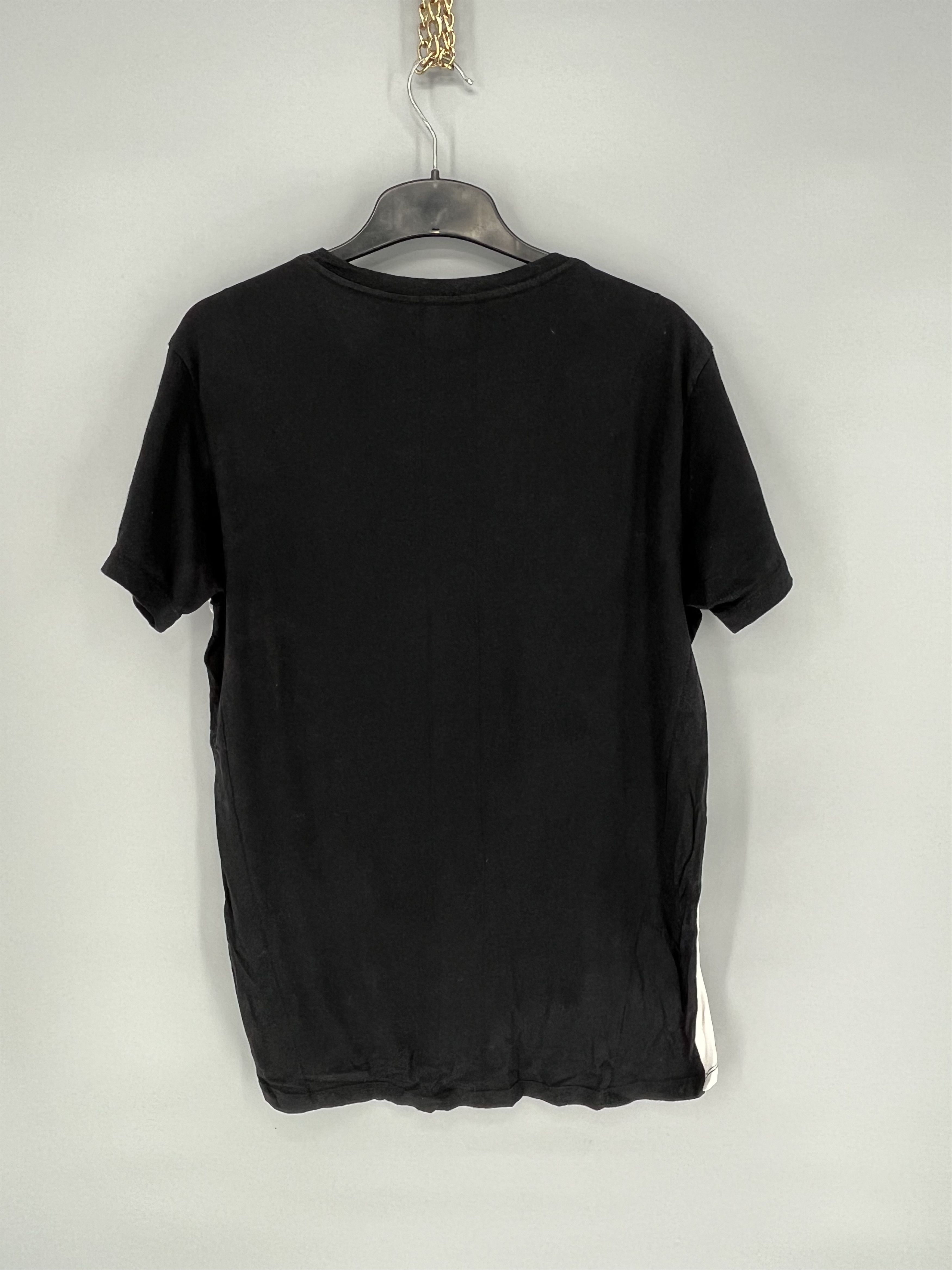 Reserved Vintage Y2k Religion Sexy girl skull Rap Style T-shirt Size US M / EU 48-50 / 2 - 12 Thumbnail