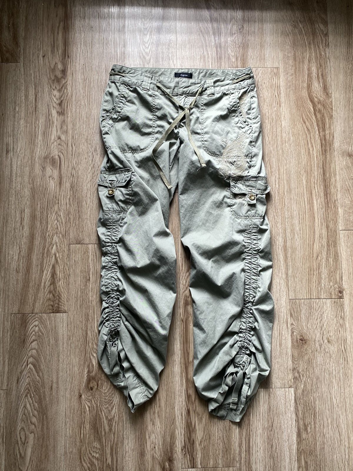 If Six Was Nine Y2K Ruched Cargo Loose Fatigue Pants Size 27" / US 4 / IT 40 - 1 Thumbnail