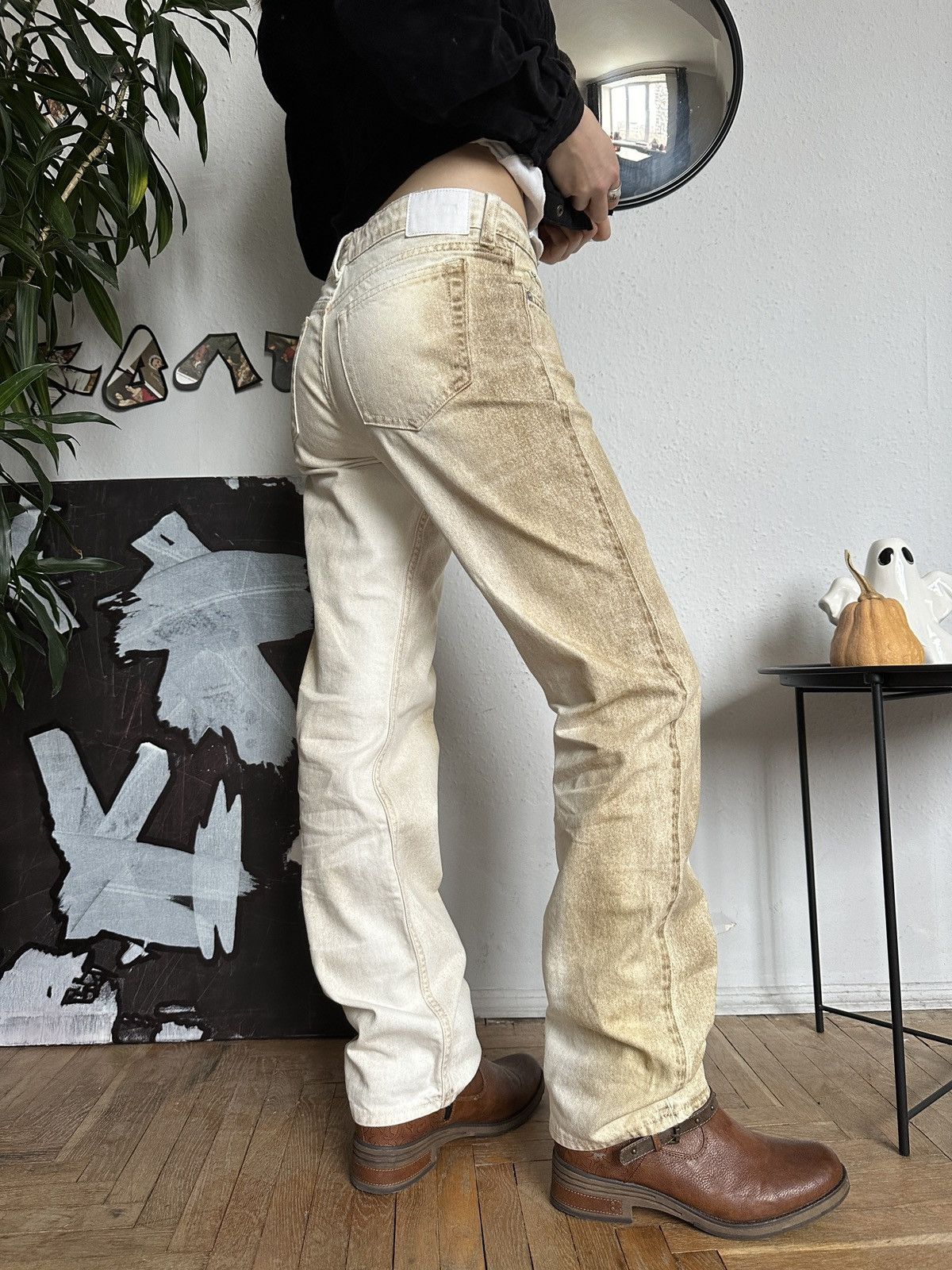 Weekday Weekday Arrow Low Dusty Western Straight Jeans Size 25" / US 0 / IT 36 - 7 Thumbnail