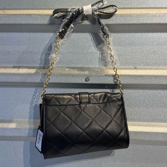 Bebe NWT BEBE KELLEN BLACK CROSSBODY Size ONE SIZE - 4 Thumbnail