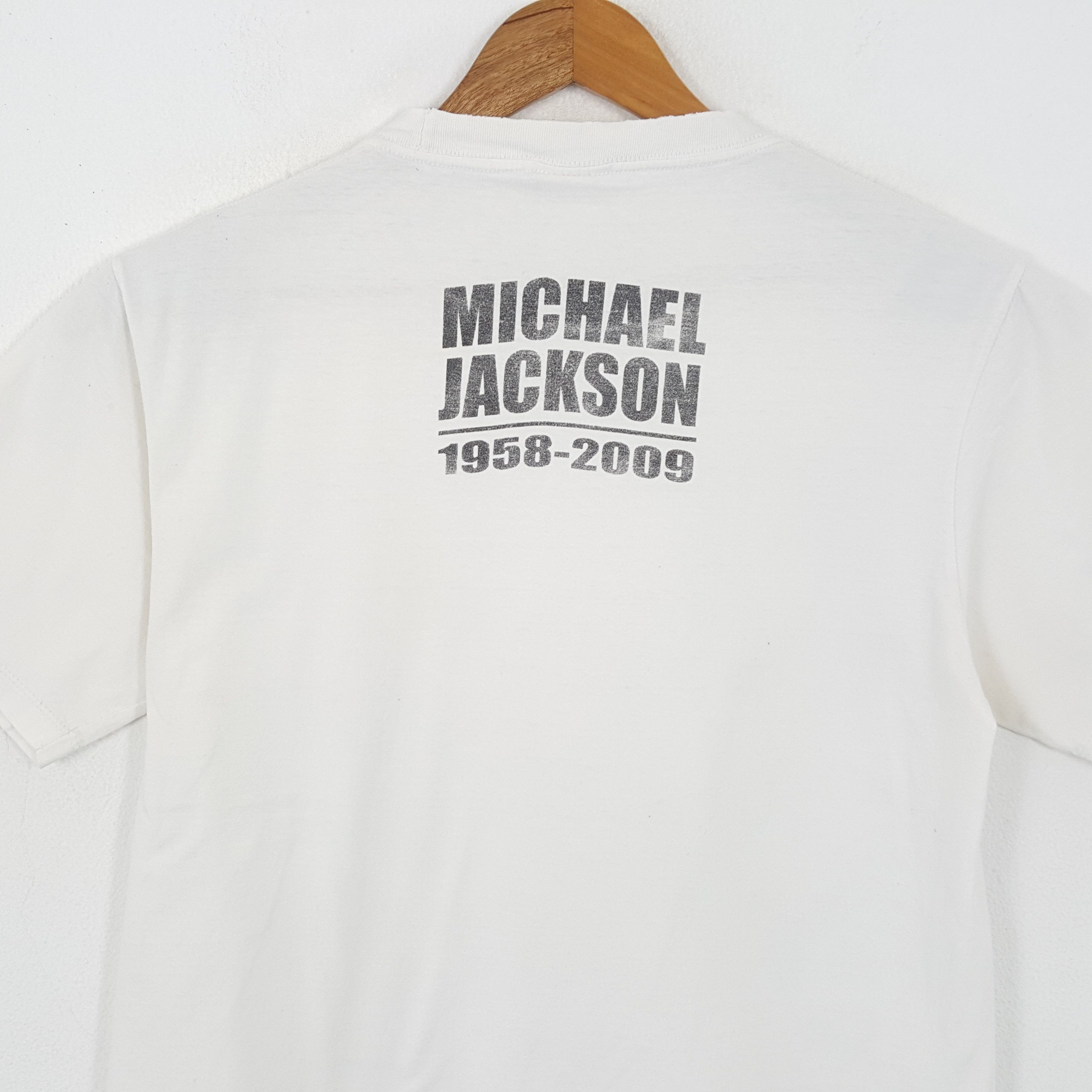 Band Tees × Michael Jackson × Vintage Vintage MICHAEL JACKSON American Pop Dance Singer T-Shirts Size US L / EU 52-54 / 3 - 4 Thumbnail