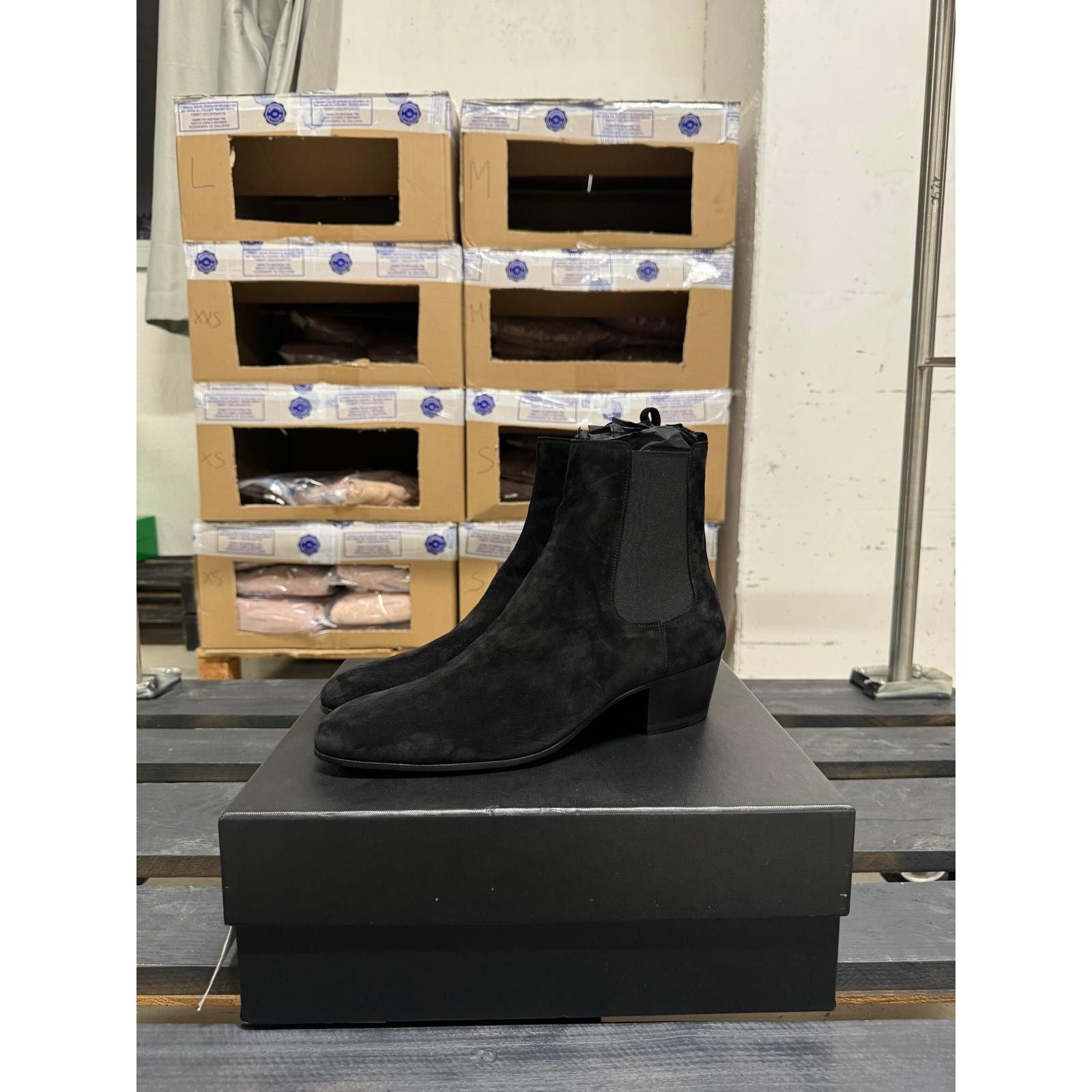 Saint Laurent Paris o1alsimx924 507708 Suede Chelsea Boots in Black Size US 12 / EU 45 - 4 Thumbnail
