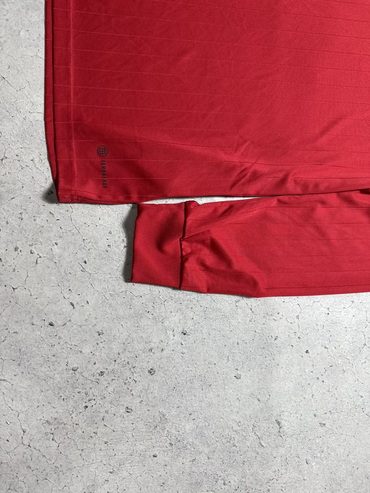 Adidas Adidas FC Manchester United Soccer Jersey Long Sleeve 2022 Size US S / EU 44-46 / 1 - 3 Thumbnail