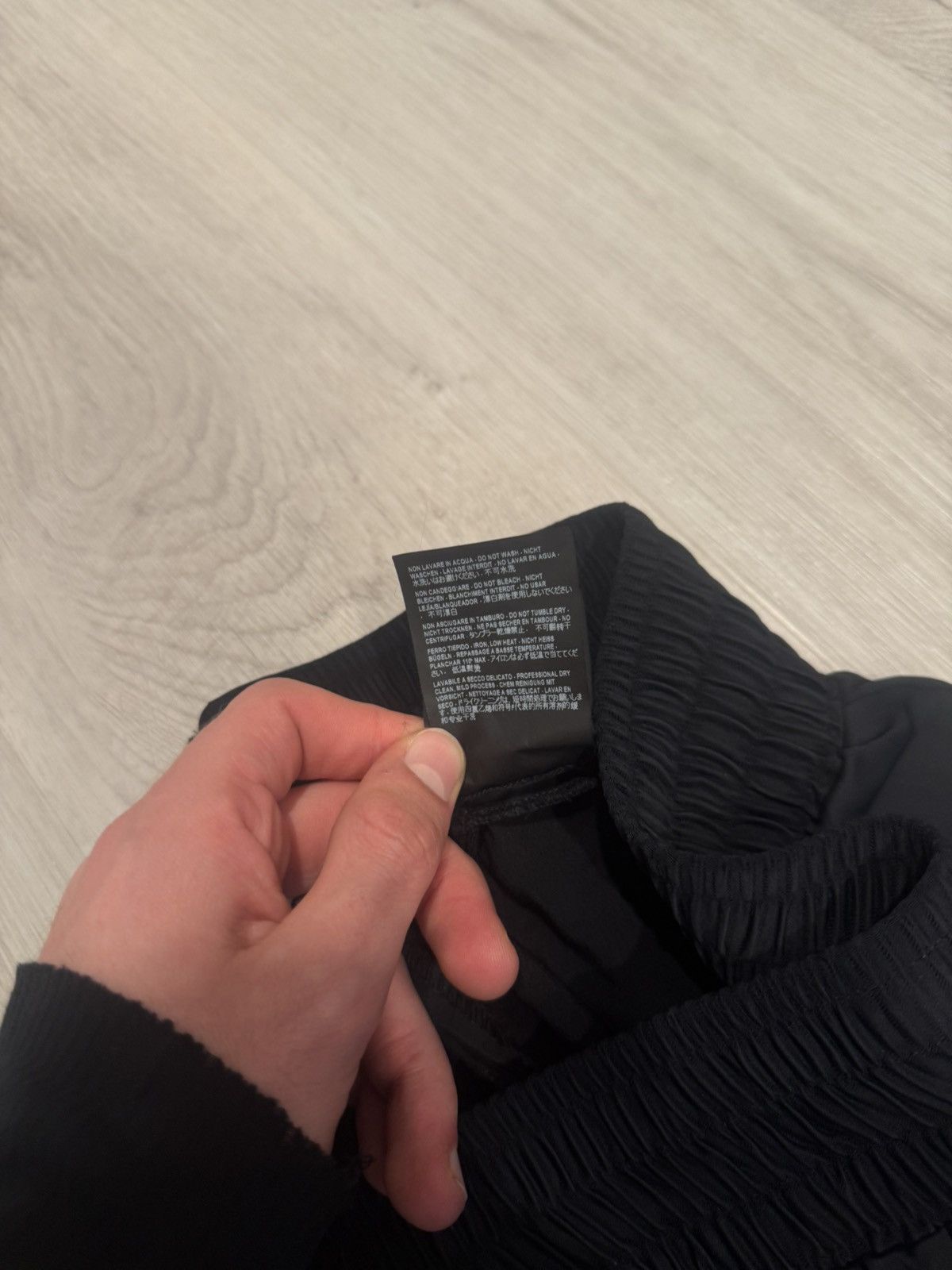 Balenciaga s/s 2018 silk wide leg sweatpants!! Size US 28 / EU 44 - 9 Thumbnail