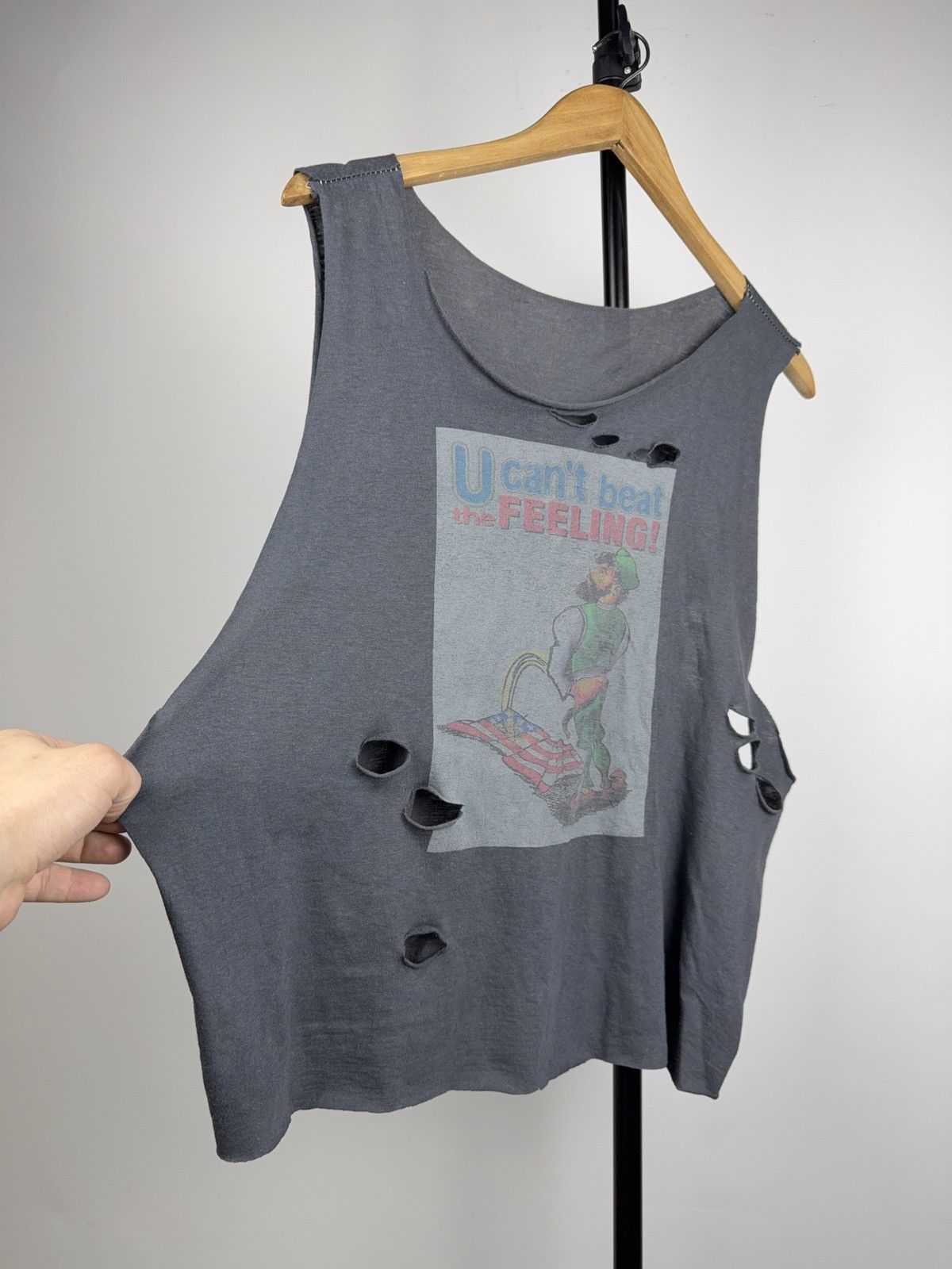 Vintage USA Protest Punk Distressed Faded Cropped Tank top Size US S / EU 44-46 / 1 - 4 Thumbnail