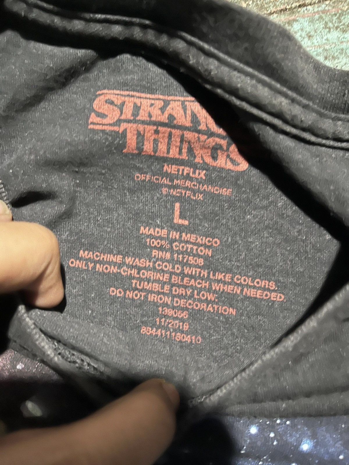 Other Stranger things netflix eleven graphic back official merch Size US XL / EU 56 / 4 - 5 Thumbnail