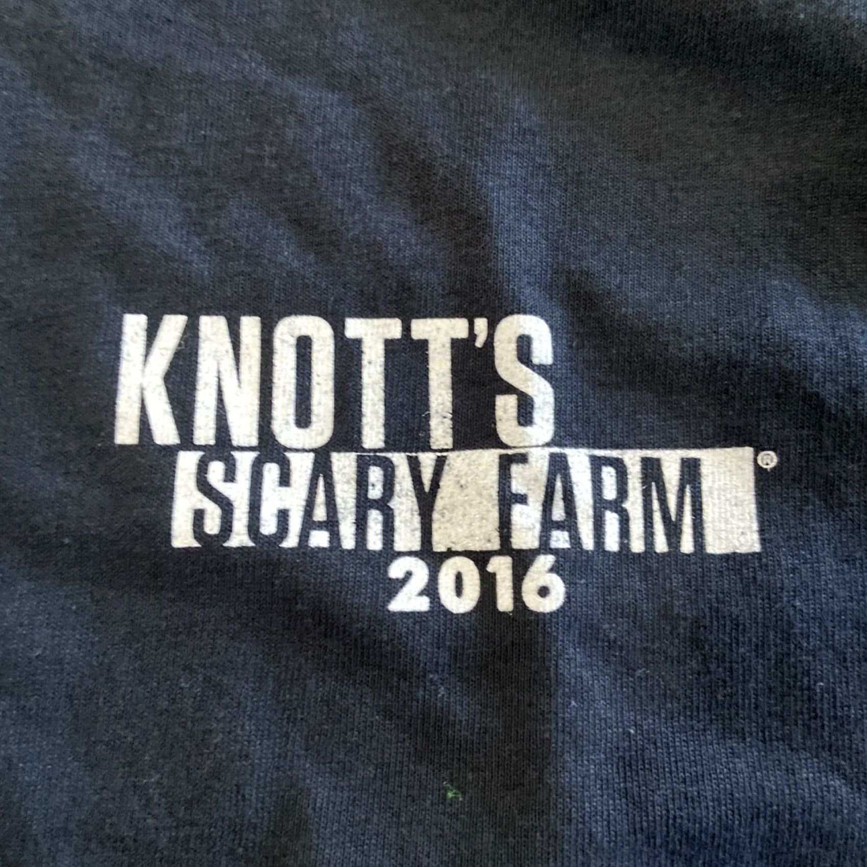 Gildan Knotts Scary Farm Shirt Mens Small Black 2016 Edition Maze Lineup Graphic Gildan T-Shirt Halloween Horror Short Sleeve Crew Neck Vintage No Size US S / EU 44-46 / 1 - 3 Thumbnail
