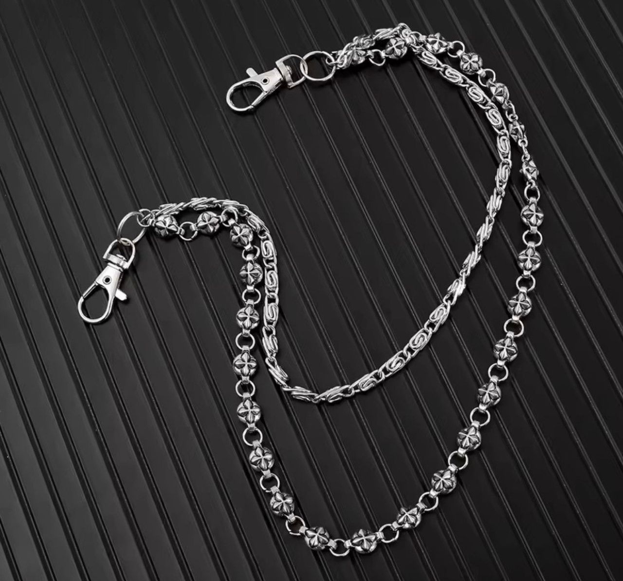 Japanese Brand Double Layer Cros Wallet Chain Size ONE SIZE - 1 Thumbnail