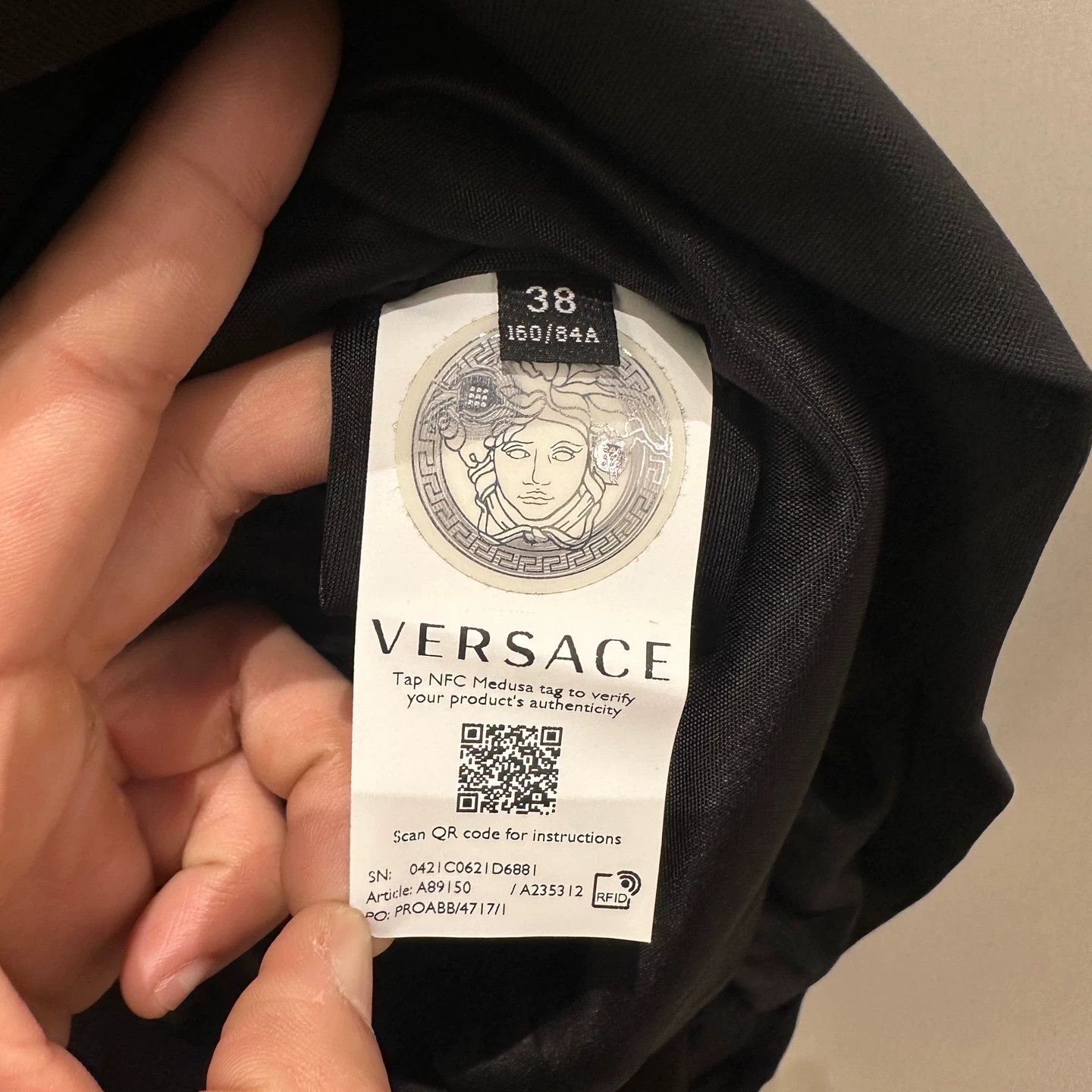 Versace Versace feb459 Medusa Gold Women's Long-Sleeve Dress 38 Size XS / US 0-2 / IT 36-38 - 4 Thumbnail