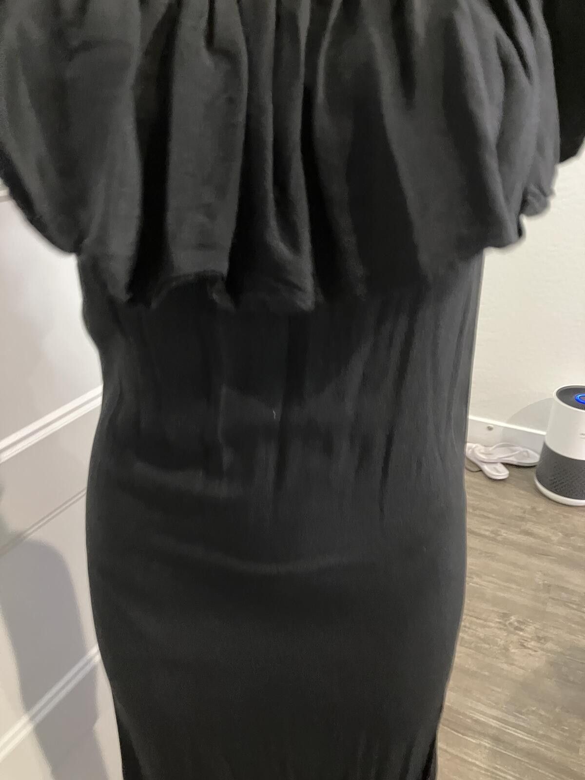 Other NWOT Black Off-Shoulder Maxi Dress with Ruffle Detail Size XS / US 0-2 / IT 36-38 - 4 Thumbnail