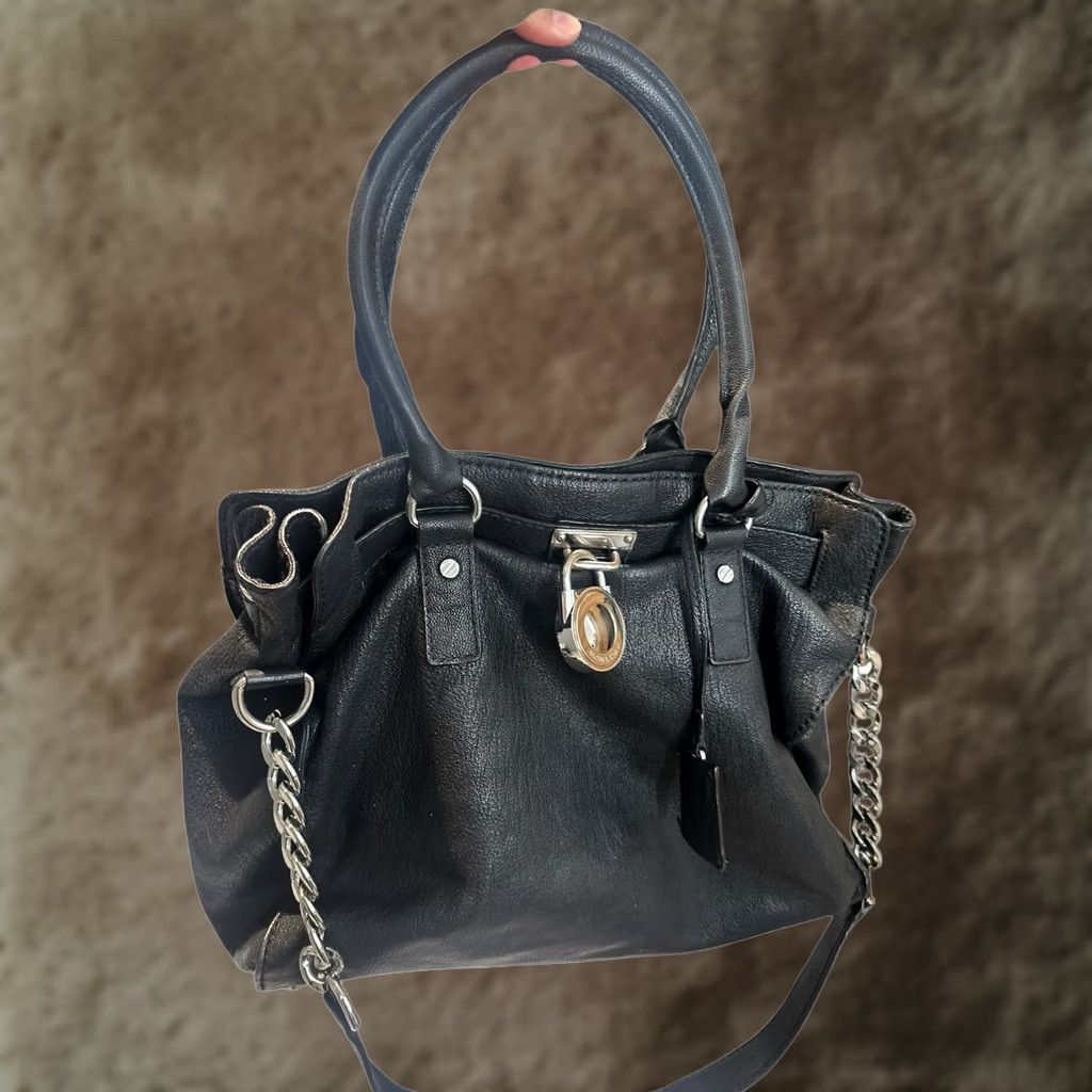 Michael Kors Michael Kors Hamilton Satchel Tote Bag Large Black Pebbled Leather Silver Lock Chain Women Size ONE SIZE - 1 Thumbnail
