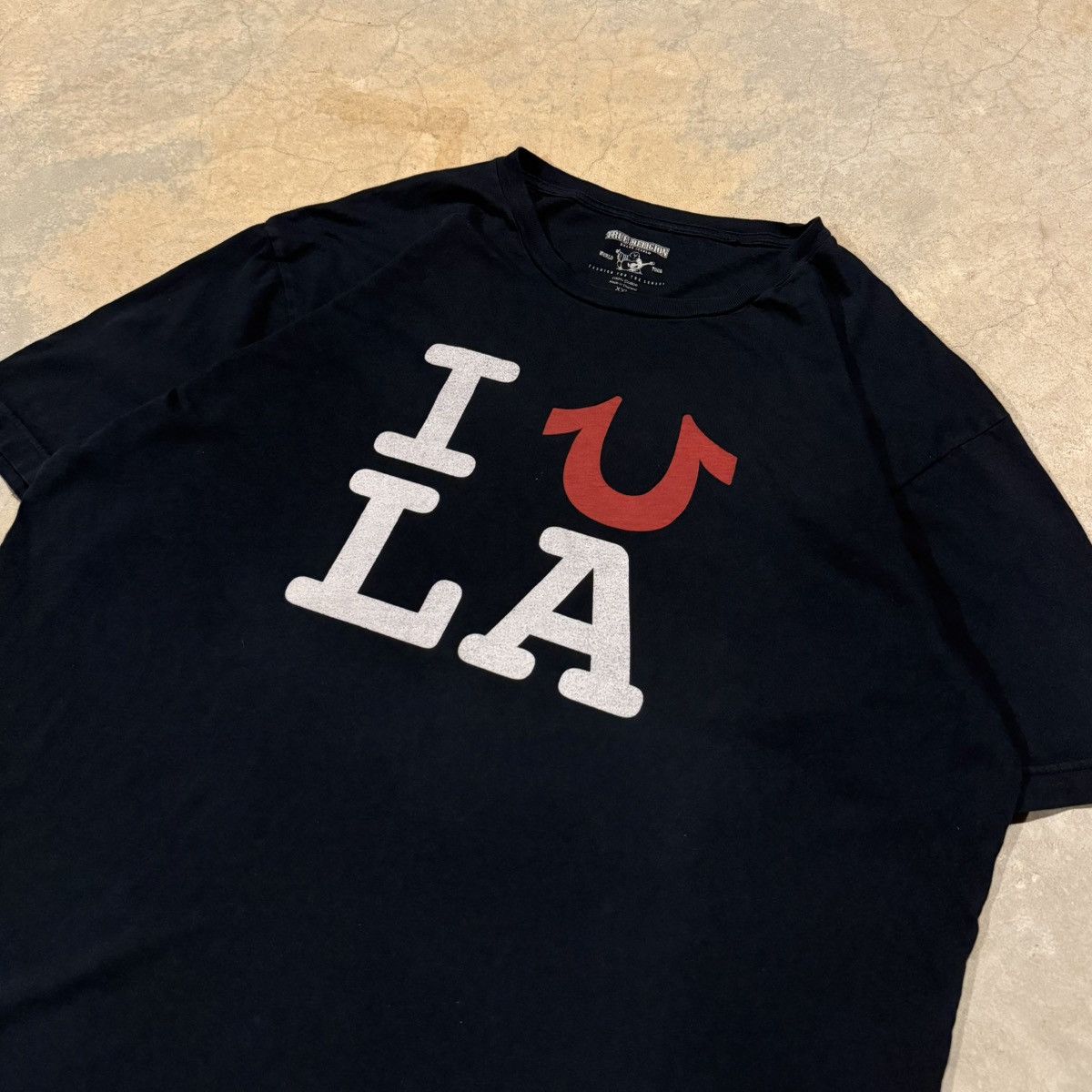 True Religion Vtg True Religion I ❤️ LA Tee Los Angeles ERD Grunge Y2K Size US XXL / EU 58 / 5 - 3 Thumbnail