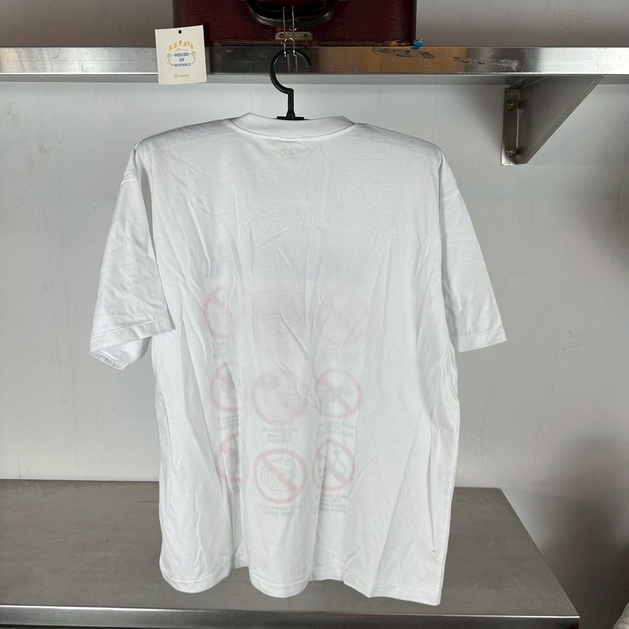 Vintage Vintage 90s Singapore Prohibited Laws Artwork T-Shirt Size US XL / EU 56 / 4 - 3 Thumbnail