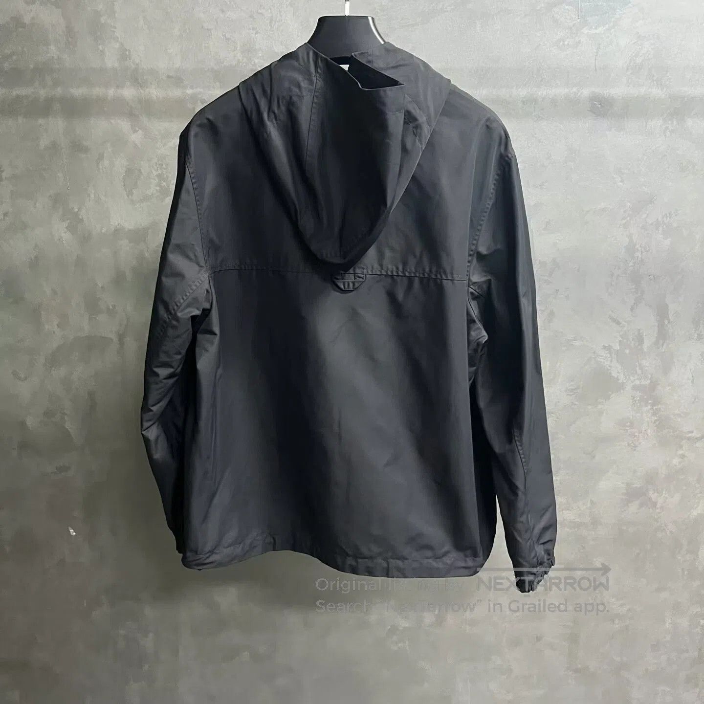Louis Vuitton Louis Vuitton Solid-color double-sided nylon jacket| Size US L / EU 52-54 / 3 - 2 Thumbnail