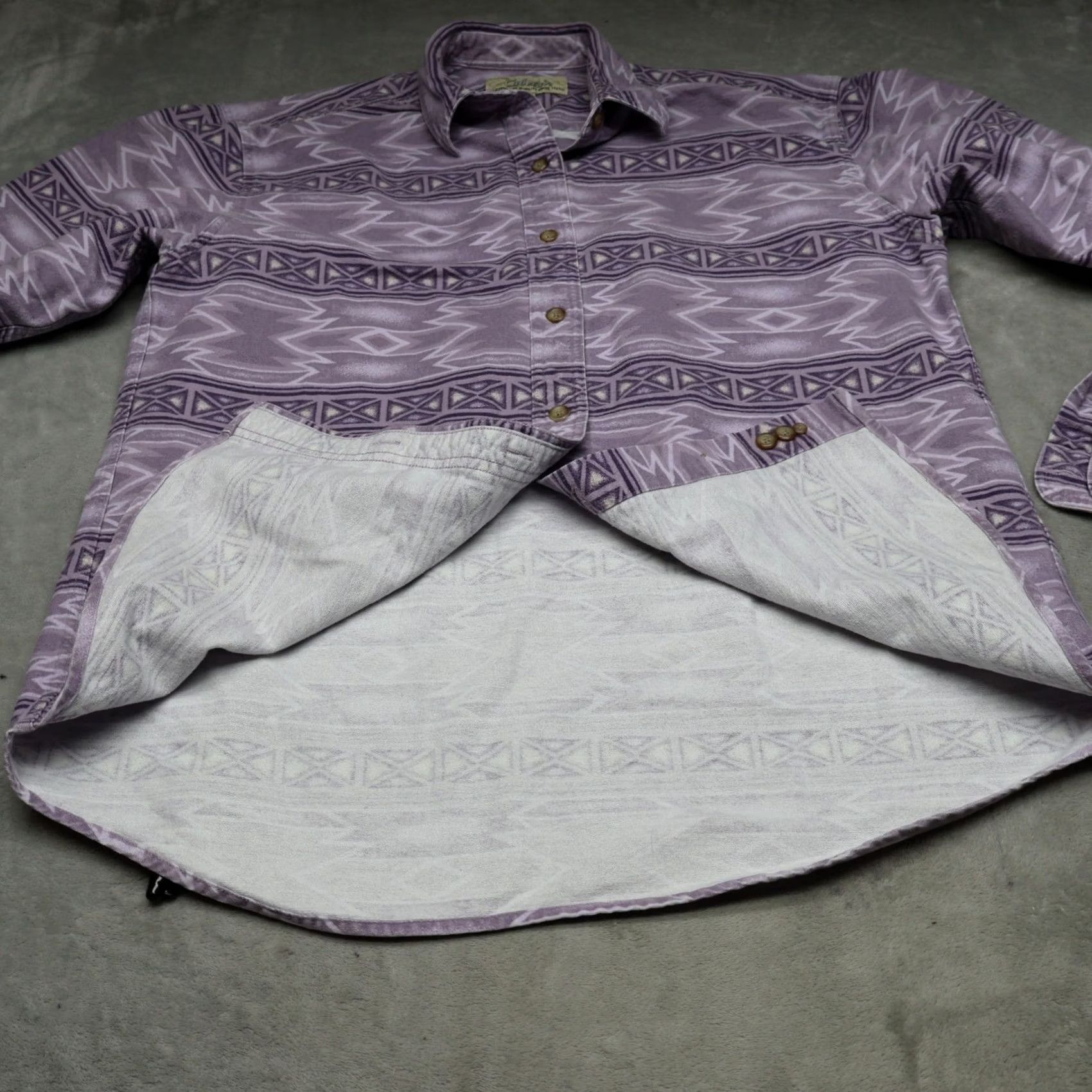 Vintage Cabela's Shirt Women Medium Purple Flannel Southwestern Geometric Button Up Casual Size M / US 6-8 / IT 42-44 - 4 Thumbnail