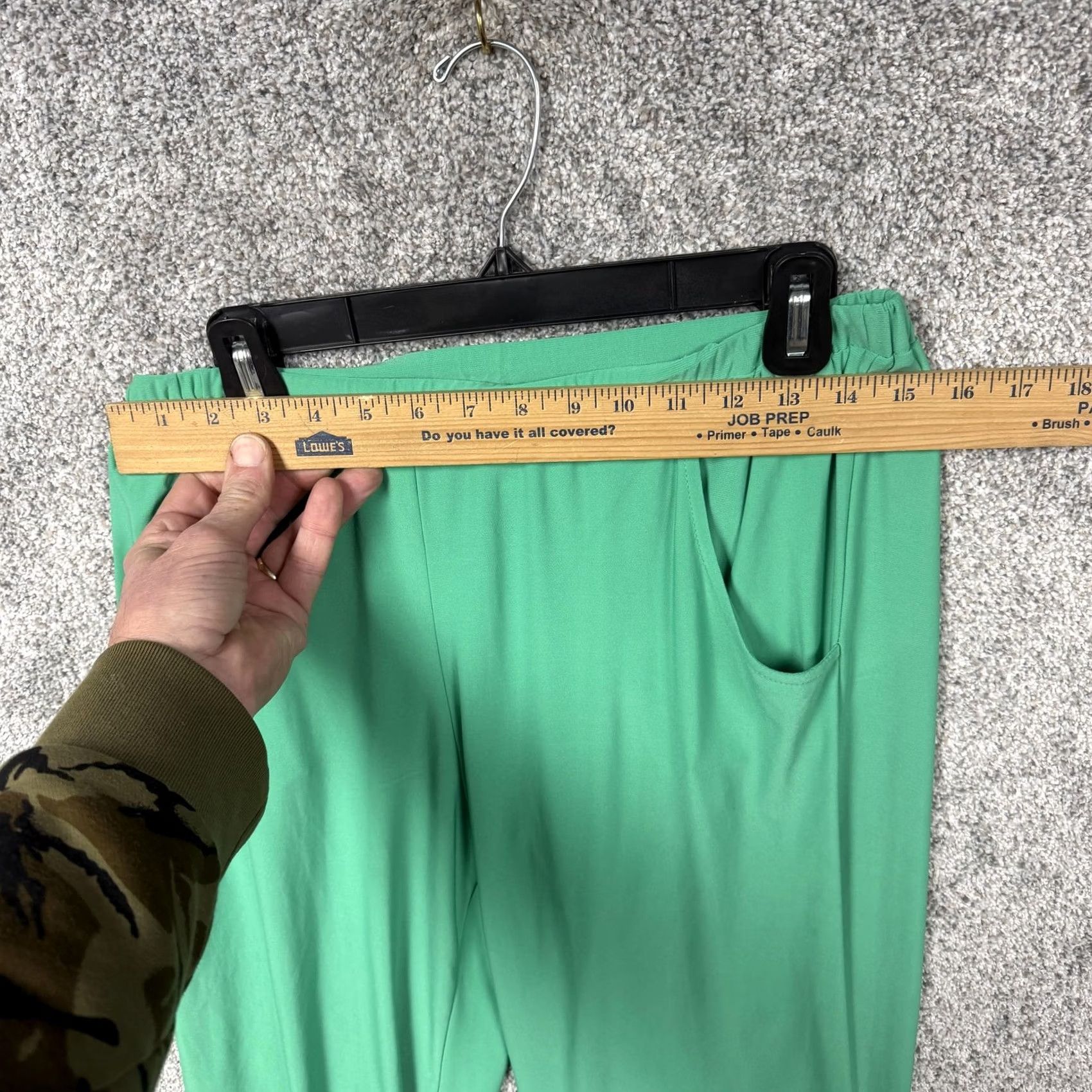 J Brand Slinky Brand Jogger Pants Womens M Green Tapered Pull On Elastic Waist Pockets Jersey 95% Polyester 5% Spandex USA Size 32" / US 10 / IT 46 - 2 Thumbnail