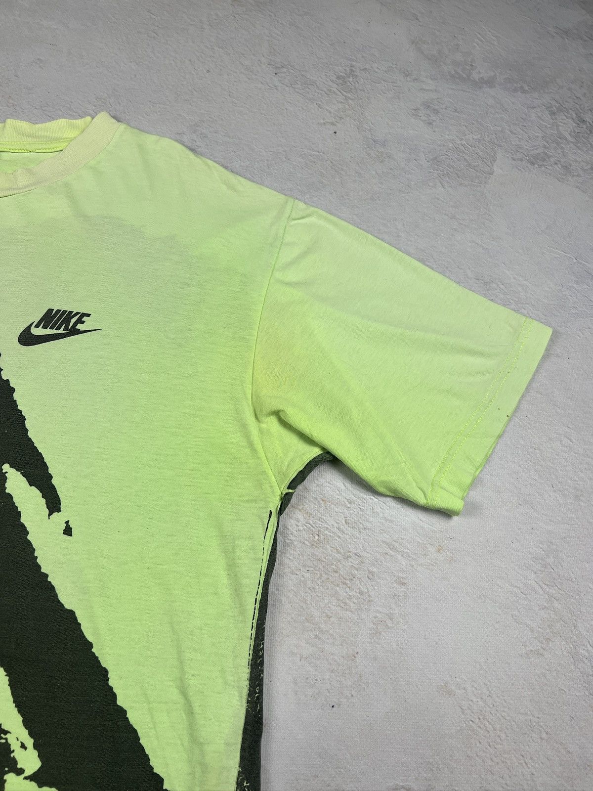 Nike Sk8 Streetwear Nike Premier Vintage Surf Fade Japanese LGB Size US L / EU 52-54 / 3 - 3 Thumbnail