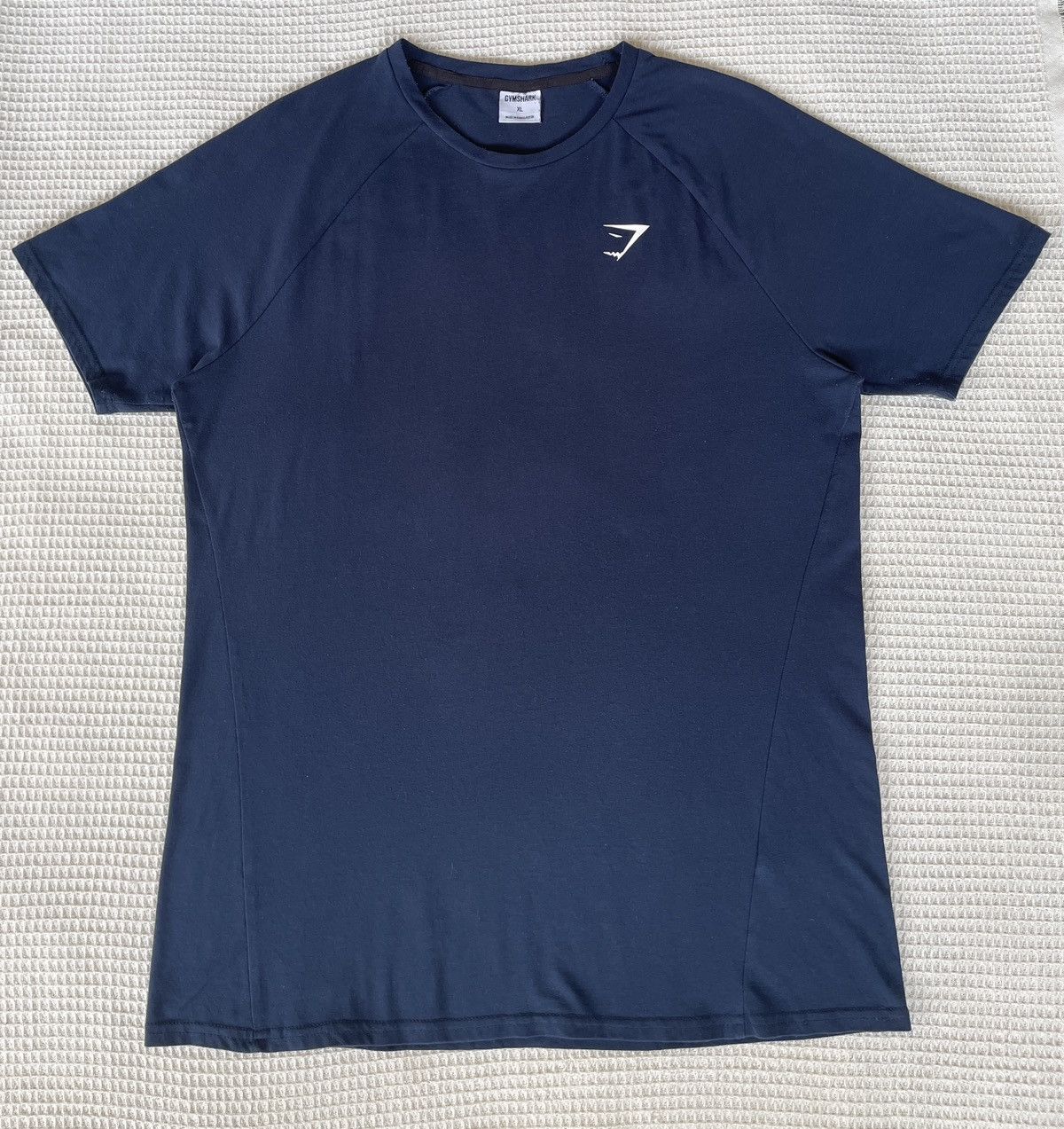 Gymshark 🔥Gymshark🔥Crest Logo Gym Tshirt Men’s XL Navy Blue Size US XL / EU 56 / 4 - 1 Thumbnail