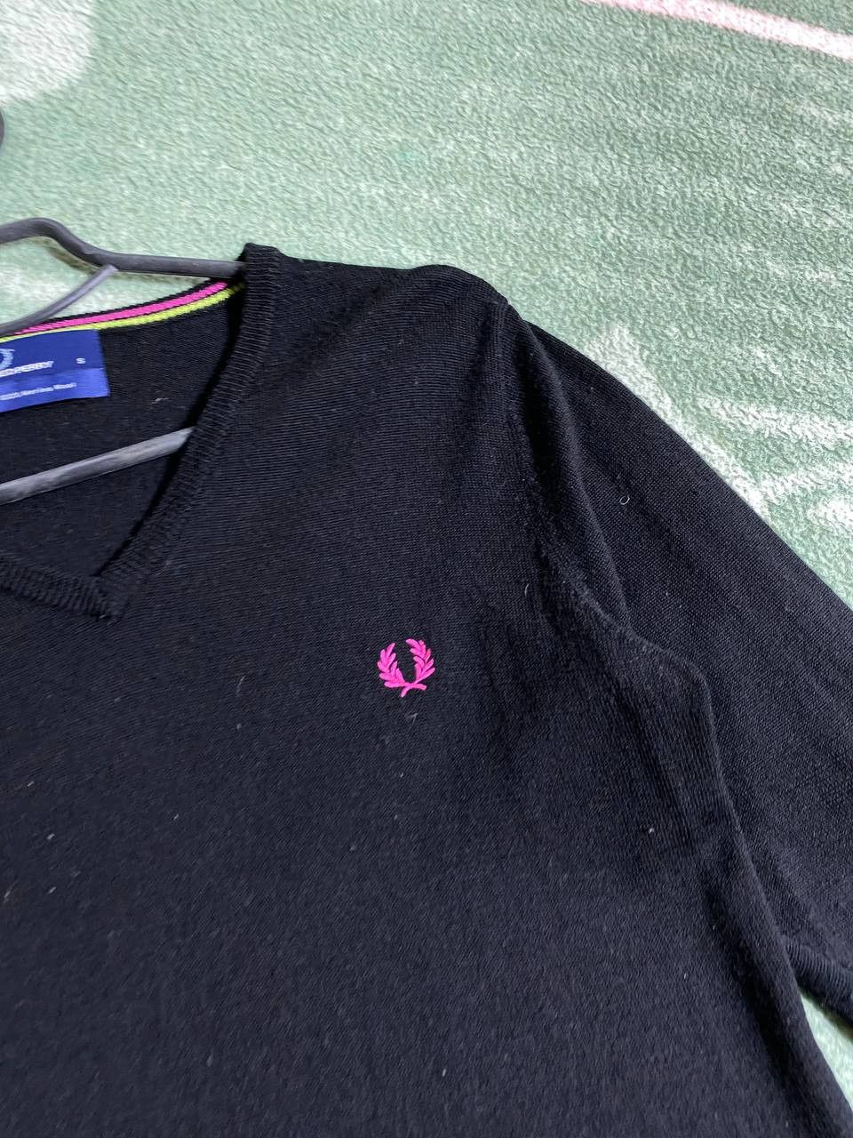 Fred Perry Vintage Fred Perry Sweatshirt Pullover Logo 90s Y2K Size US S / EU 44-46 / 1 - 5 Thumbnail
