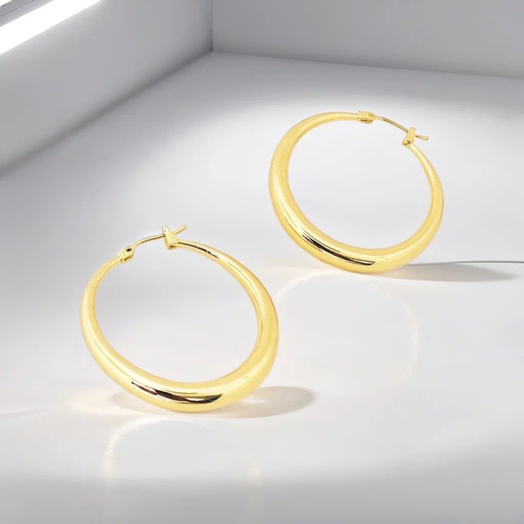 Vintage Gold plated hoops earrings. Size ONE SIZE - 2 Thumbnail