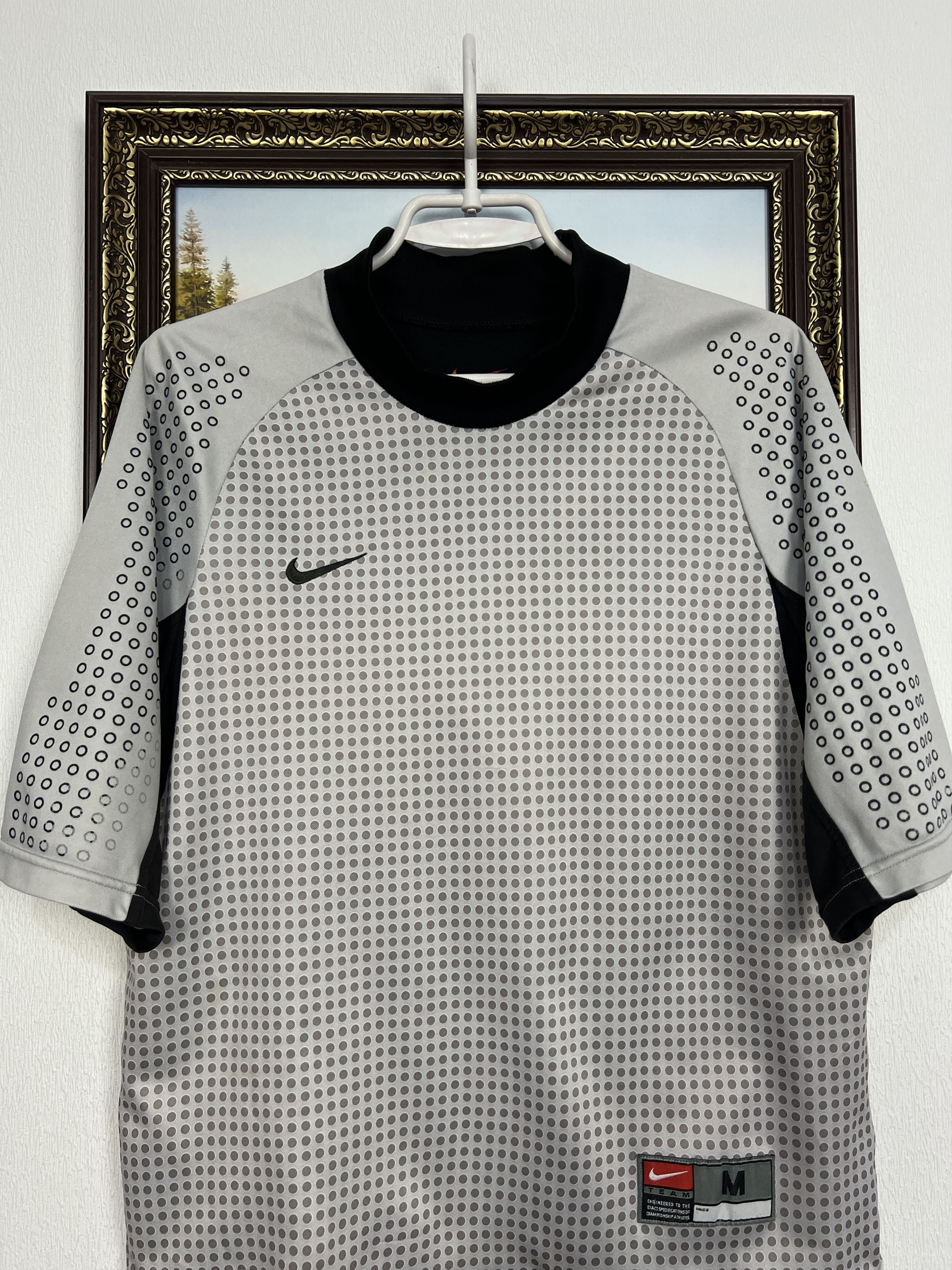 Nike Vintage 90's Football Template Shirt Soccer Jersey Trikot Size US S / EU 44-46 / 1 - 2 Thumbnail