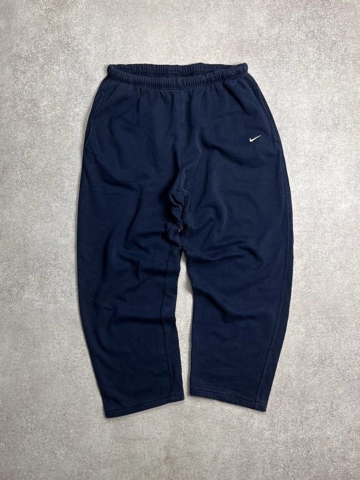 Nike × Vintage Vintage Nike Swoosh Baggy Cotton Sweatpants L Size US 34 / EU 50 - 1 Thumbnail