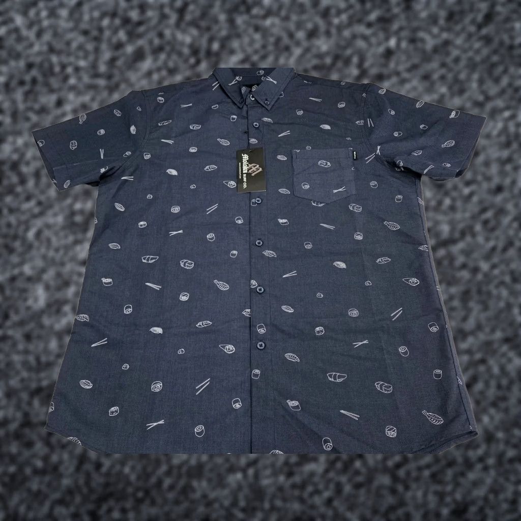 CO Molokai Surf Co Mens Shirt L Blue Short Sleeve Button Up Print NWT Size US L / EU 52-54 / 3 - 1 Thumbnail