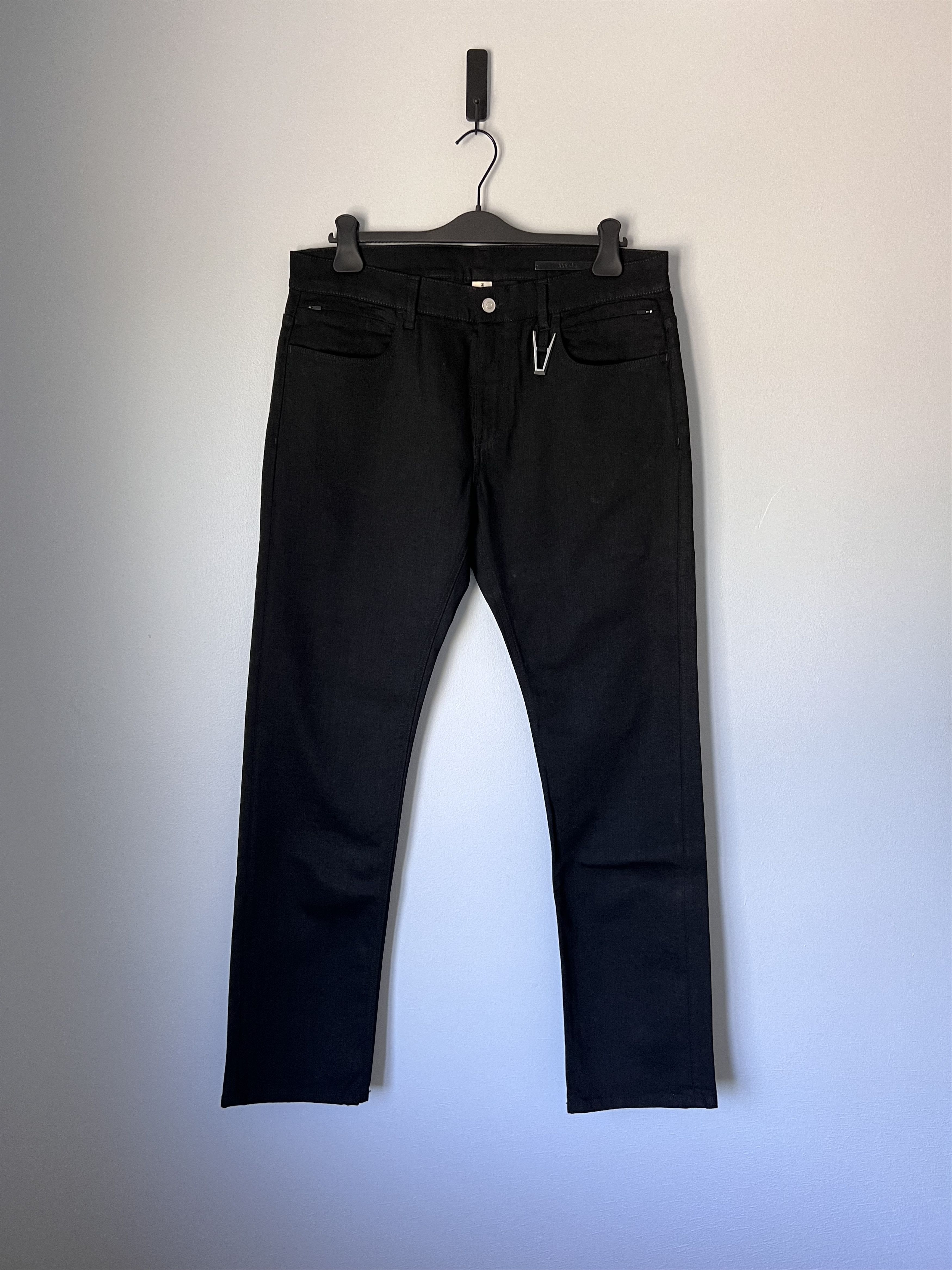 1017 ALYX 9SM 1017 Alyx 9SM 6 Pocket Jeans with A Ring in Black Size US 34 / EU 50 - 1 Thumbnail