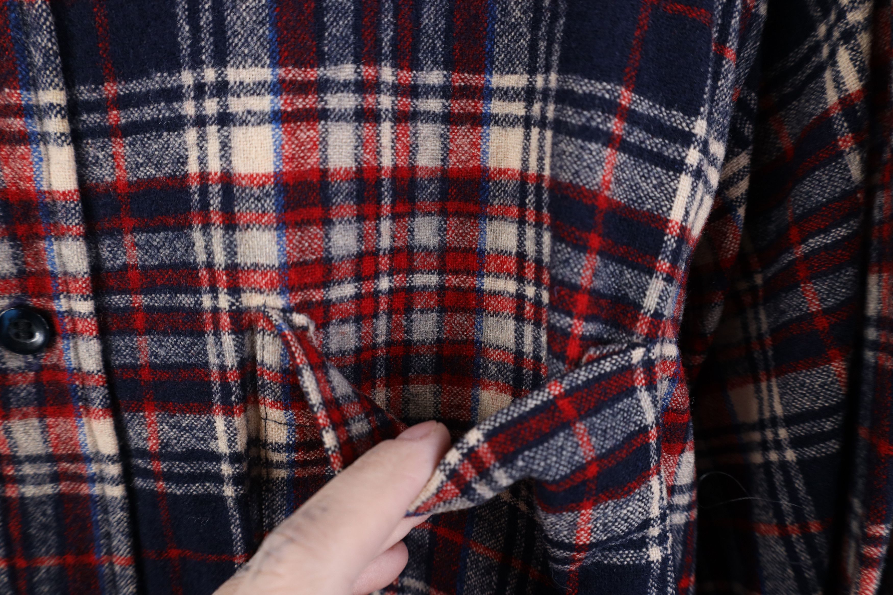 Pendleton Vintage 70s Pendleton Wool Knit Collared Button Shirt USA Size US L / EU 52-54 / 3 - 4 Thumbnail