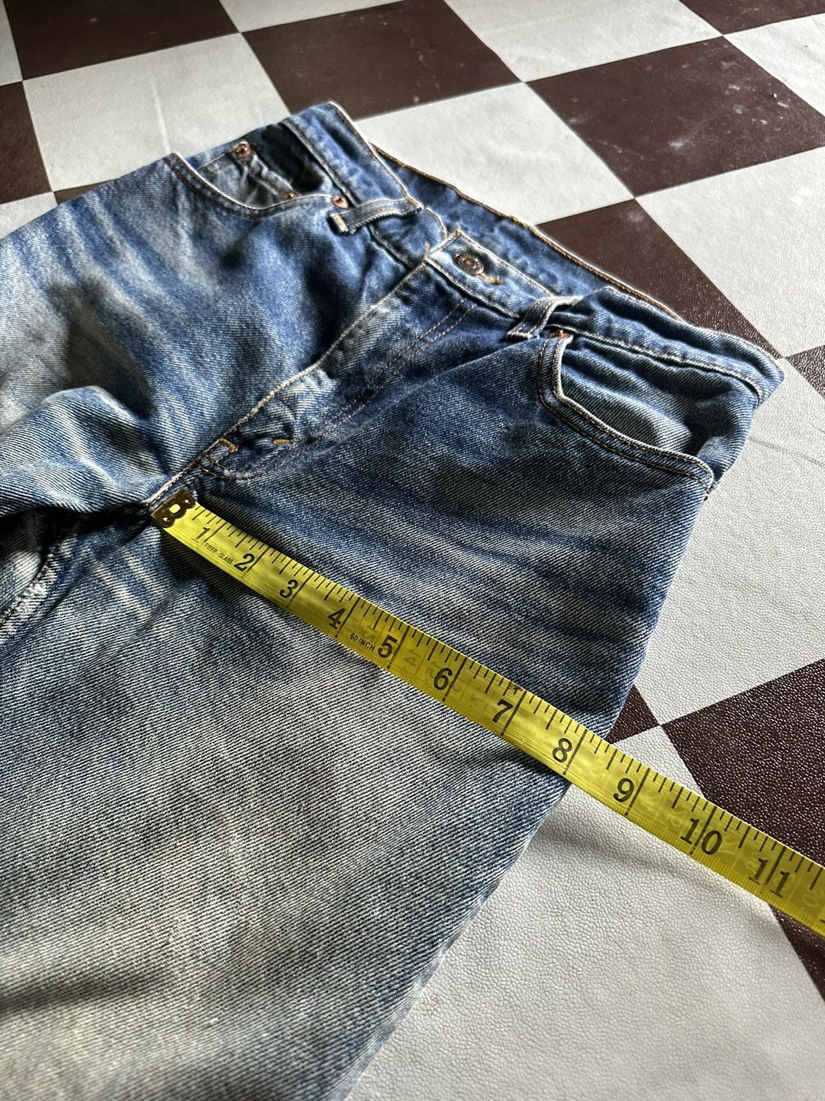 Levi's Vintage Levi’s 505-0217 top button 359 blue denim jeans Size US 26 / EU 42 - 16 Thumbnail