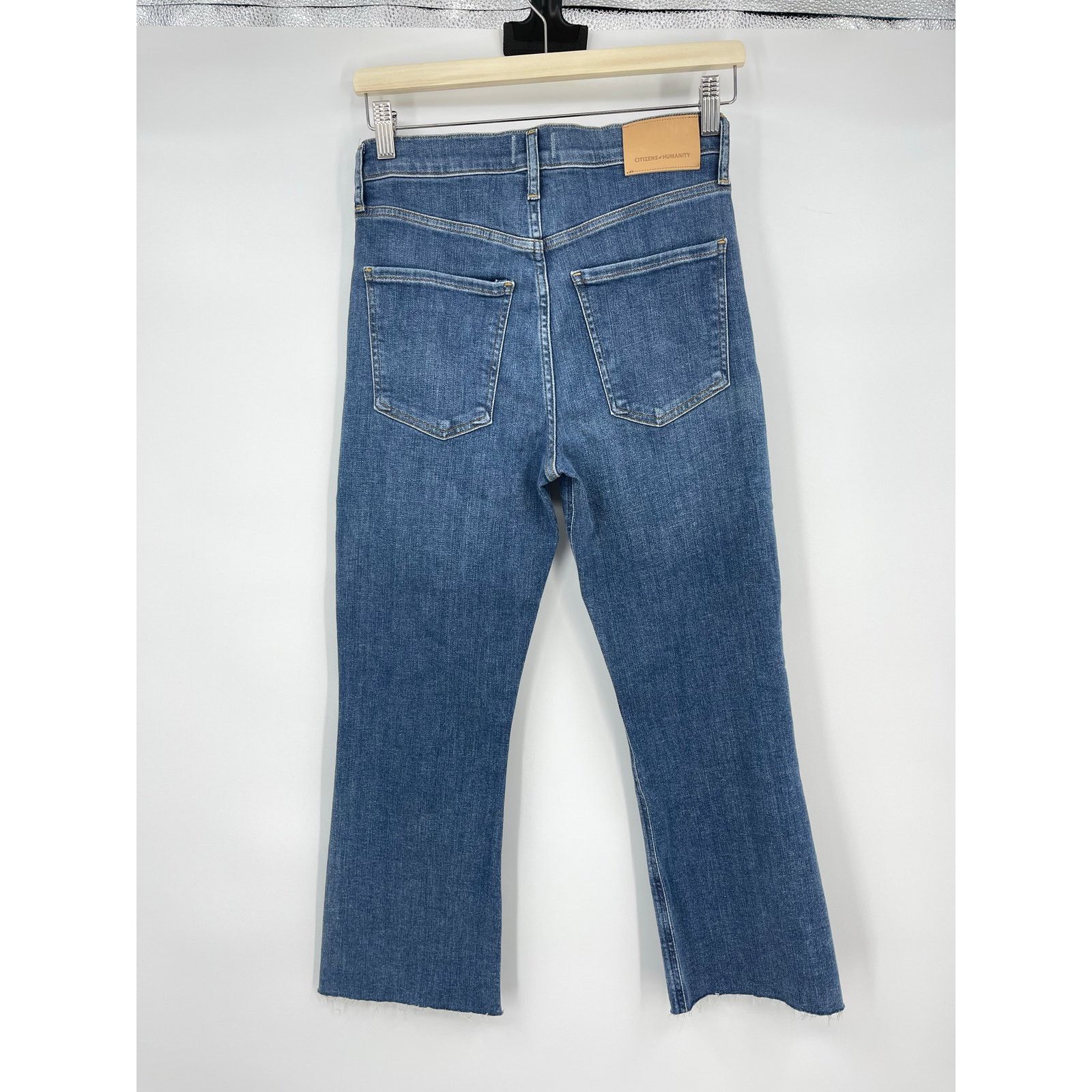 Citizens Of Humanity Citizens of Humanity | Isola Cropped Boot Jean in Lawless 26 Size 26" / US 2 / IT 38 - 5 Thumbnail