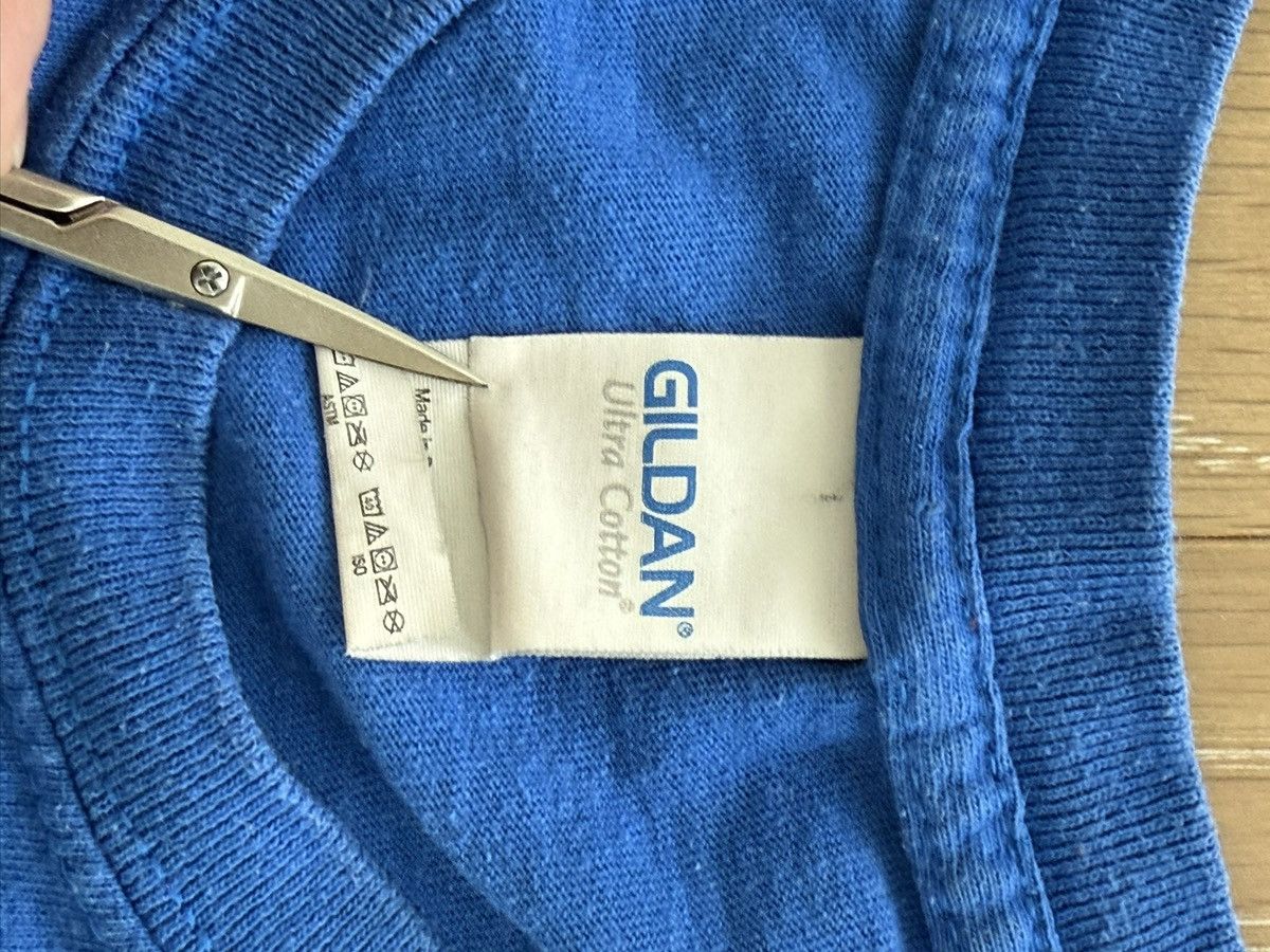 Gildan Magic of Service tee Size US L / EU 52-54 / 3 - 6 Thumbnail
